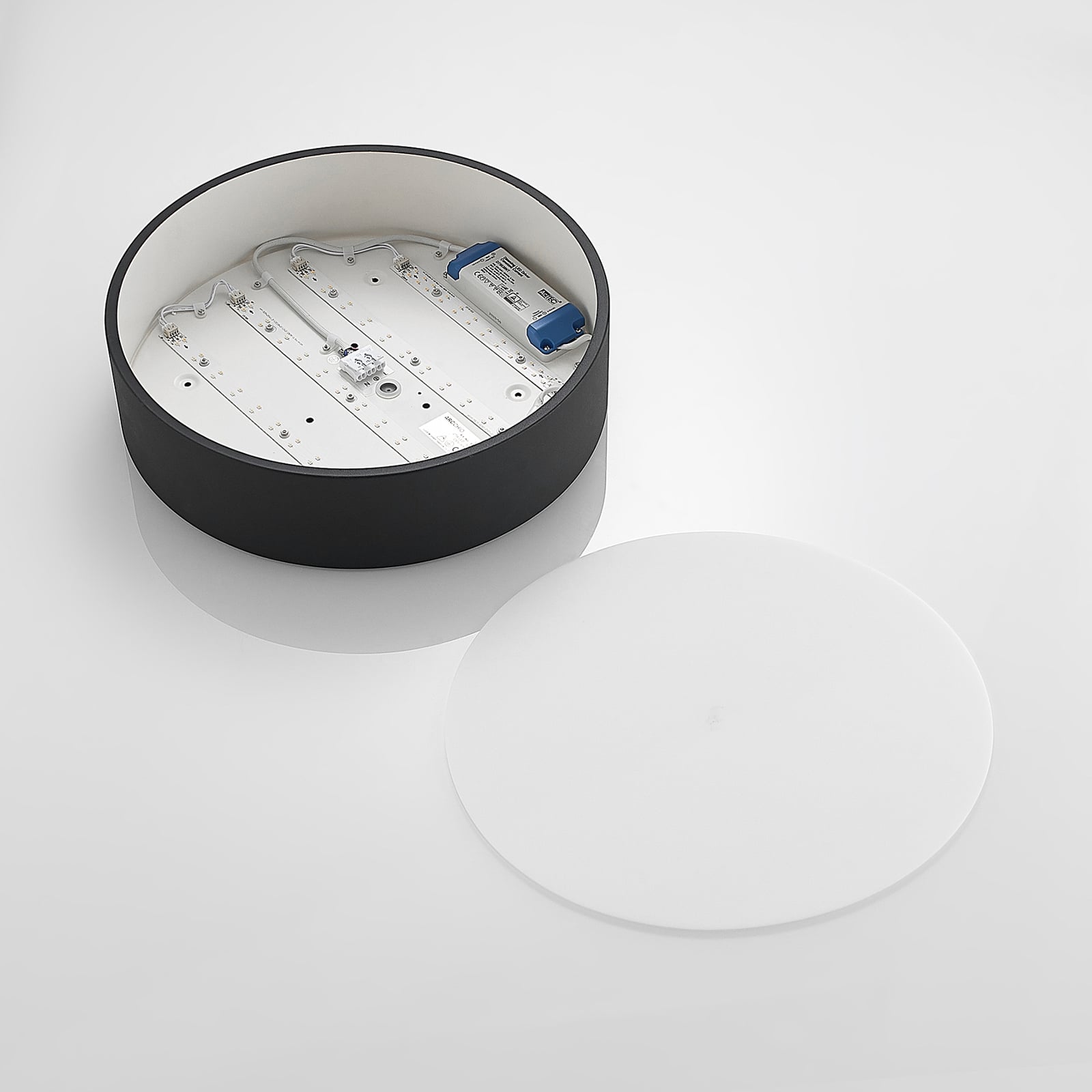 LED taklampe Noabelle dimbar svart metall Ø40 cm avstandsbilde
