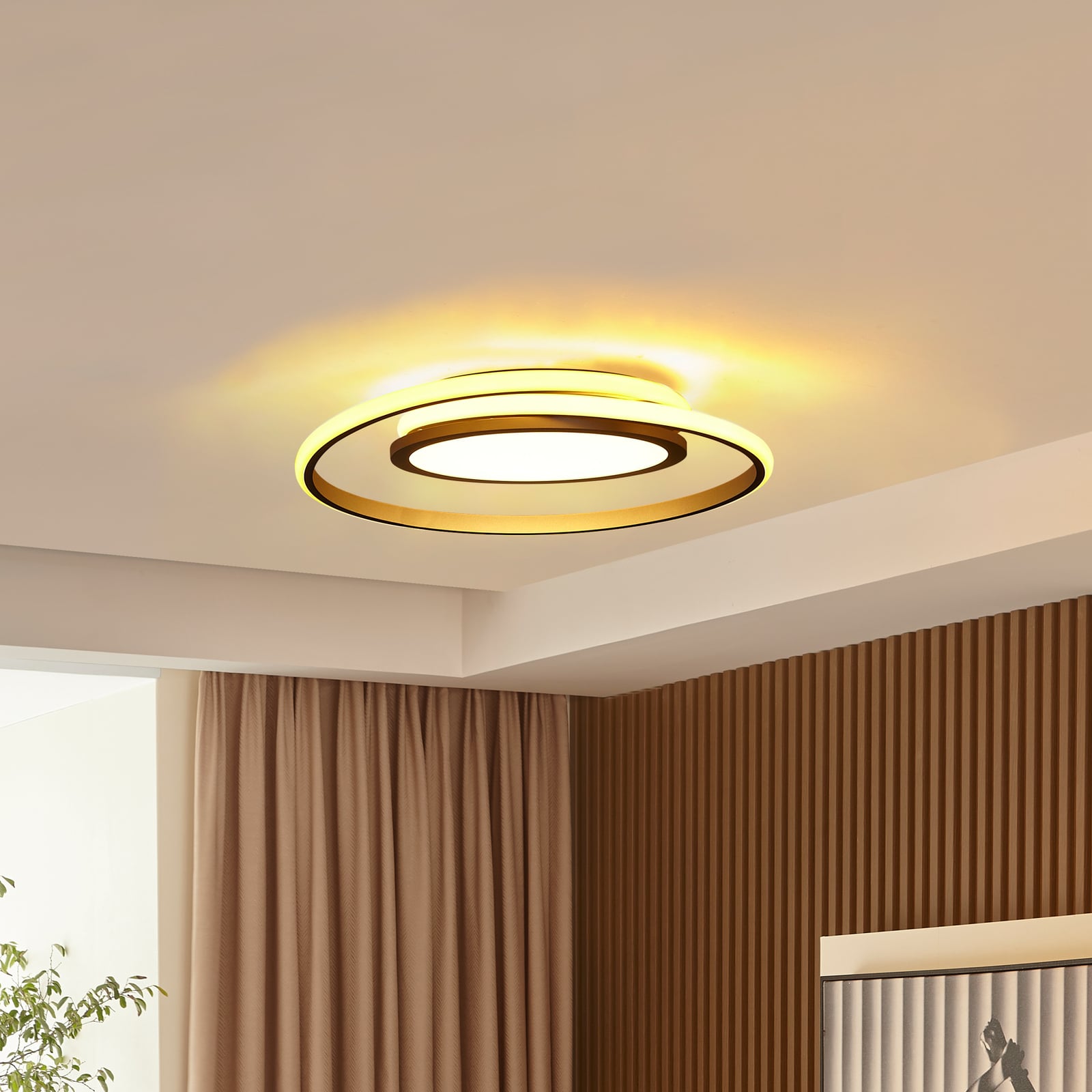 LED taklampe Noud dimbar sølv aluminium forfra