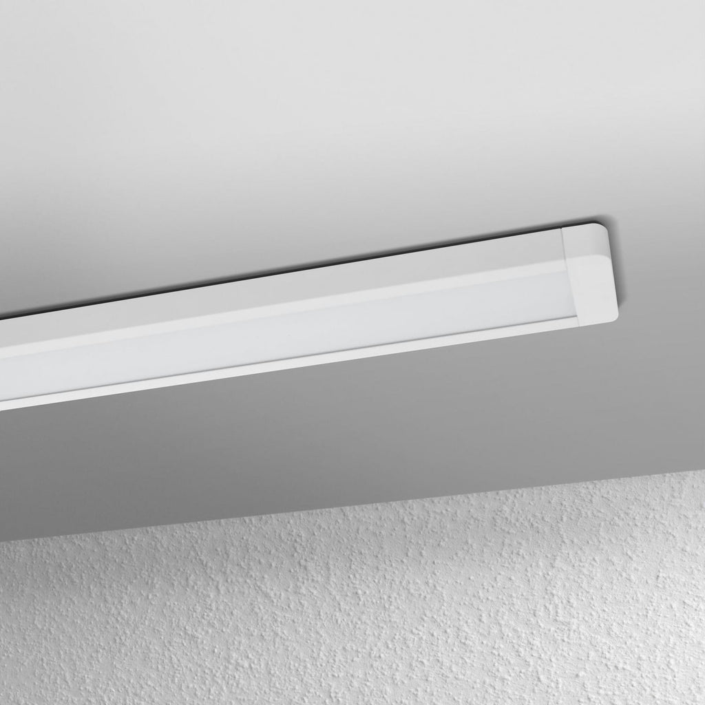 LED taklampe Office Line aluminium hvit 122 cm 48W OSRAM nærbilde av lyskilde