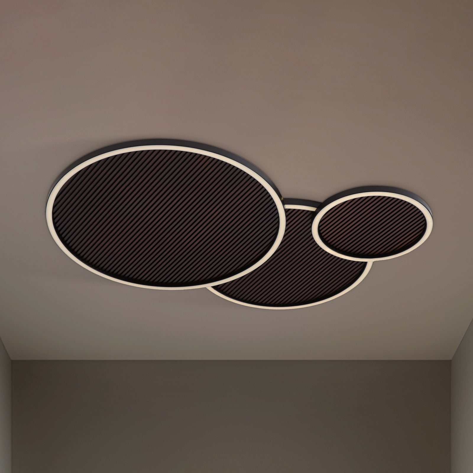 LED-taklampe Orven dimbar svart/tre 80x65 cm forfra