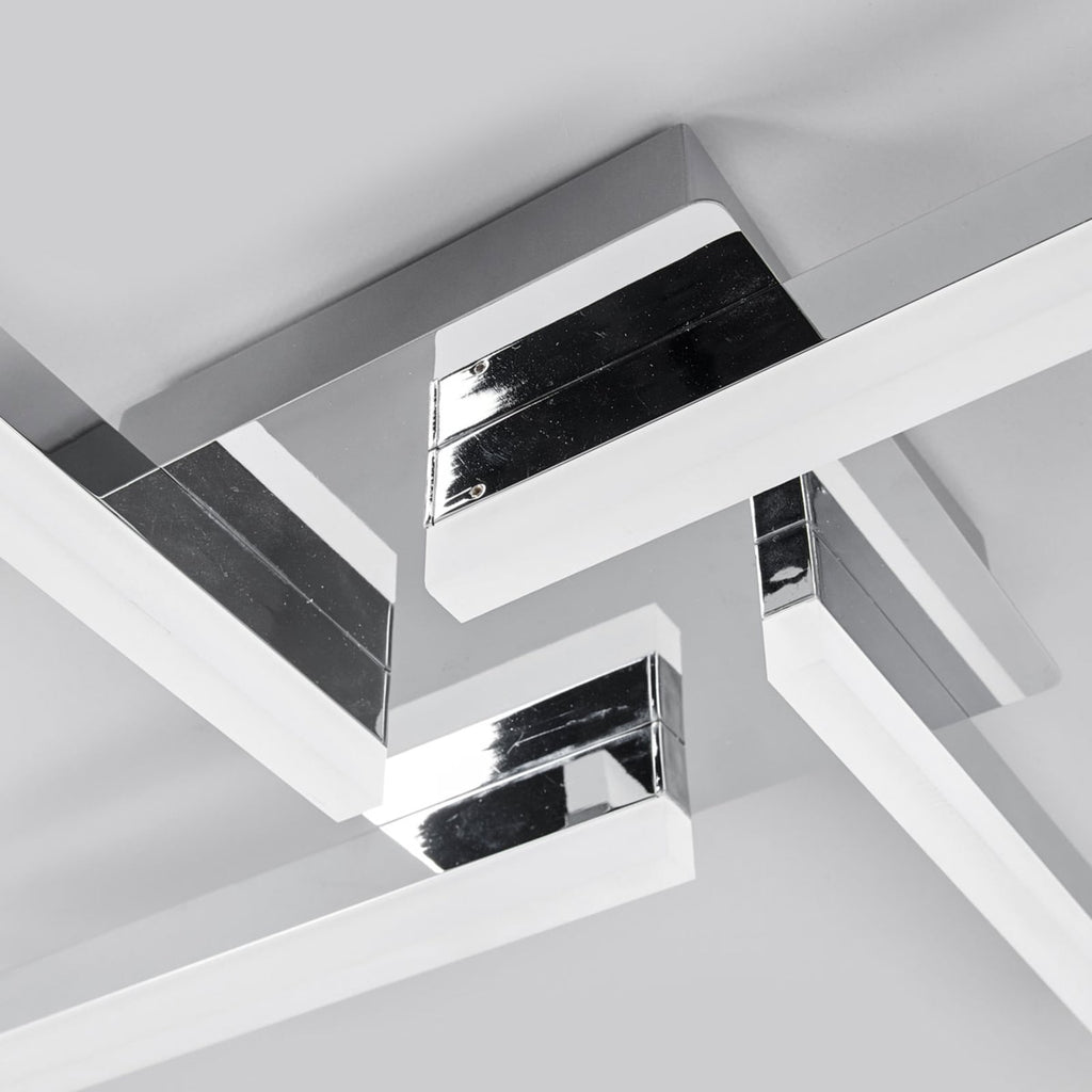 LED taklampe Patrik 4-lys krom IP44 59 cm med lys på