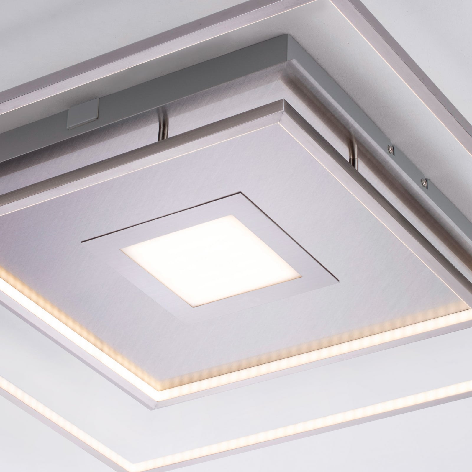 LED-taklampe Q-AMIRA 60x60 cm CCT dimbar sølv Zigbee med fjernkontroll