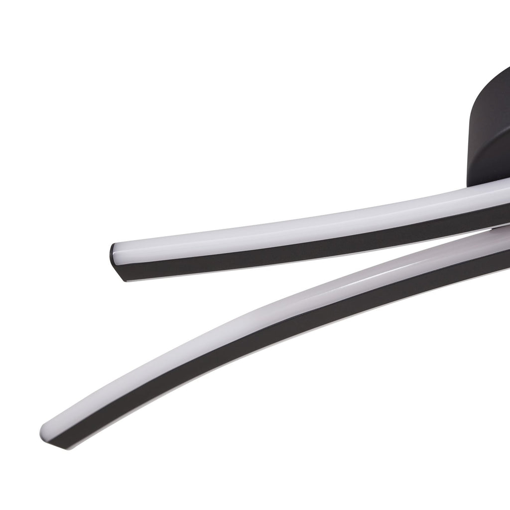 LED taklampe Ravion svart aluminium 90 cm varmhvit med lys på