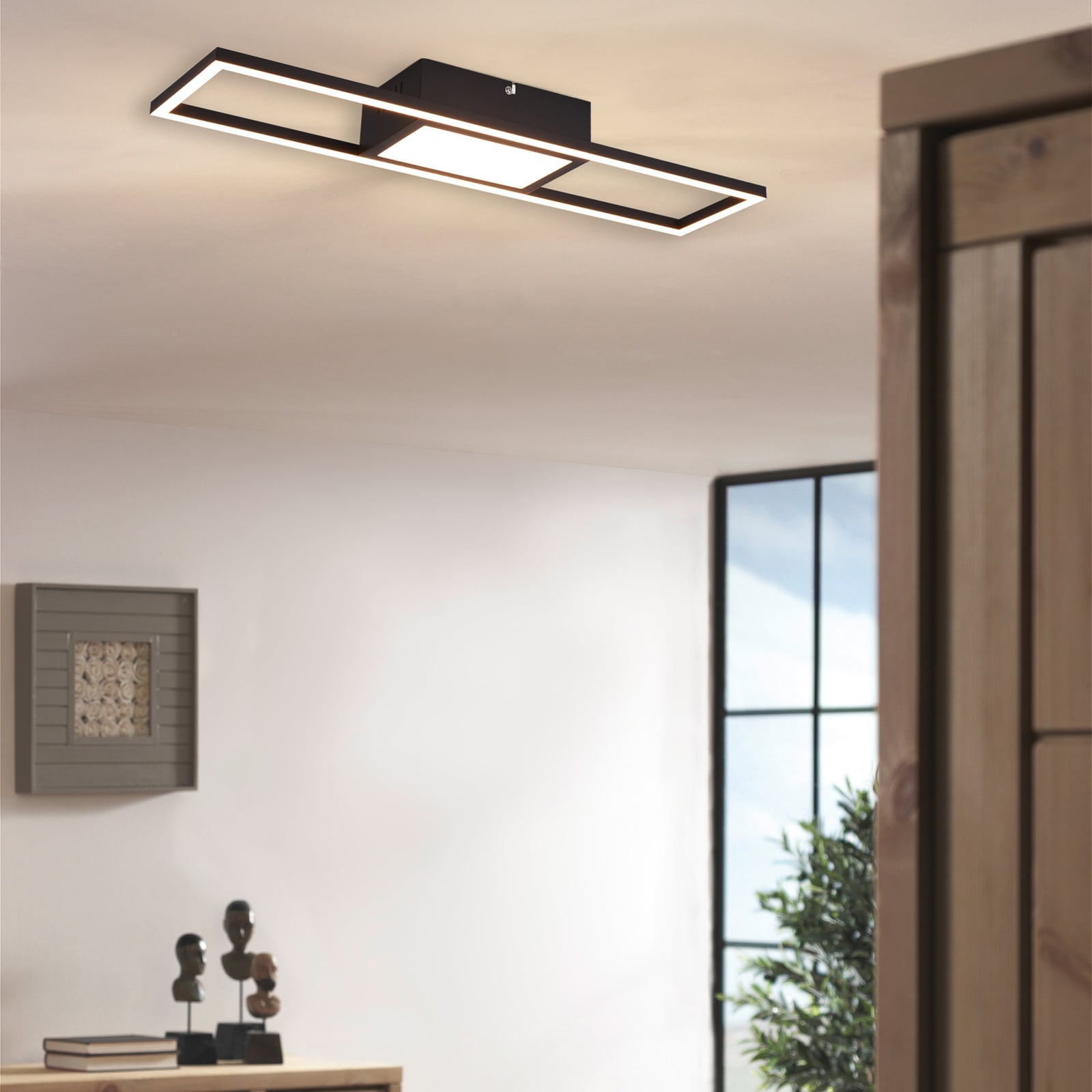 LED taklampe Rigido svart CCT dimbar med fjernkontroll bakside