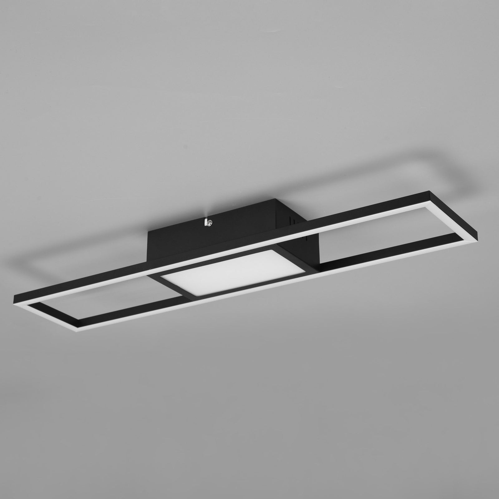 LED taklampe Rigido svart CCT dimbar med fjernkontroll lyser opp rom