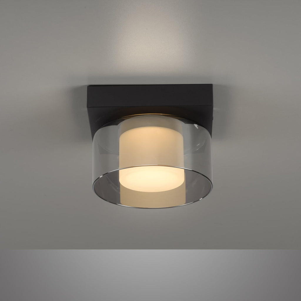 LED taklampe Rika røykglass dimbar svart 15x15 cm montert i tak