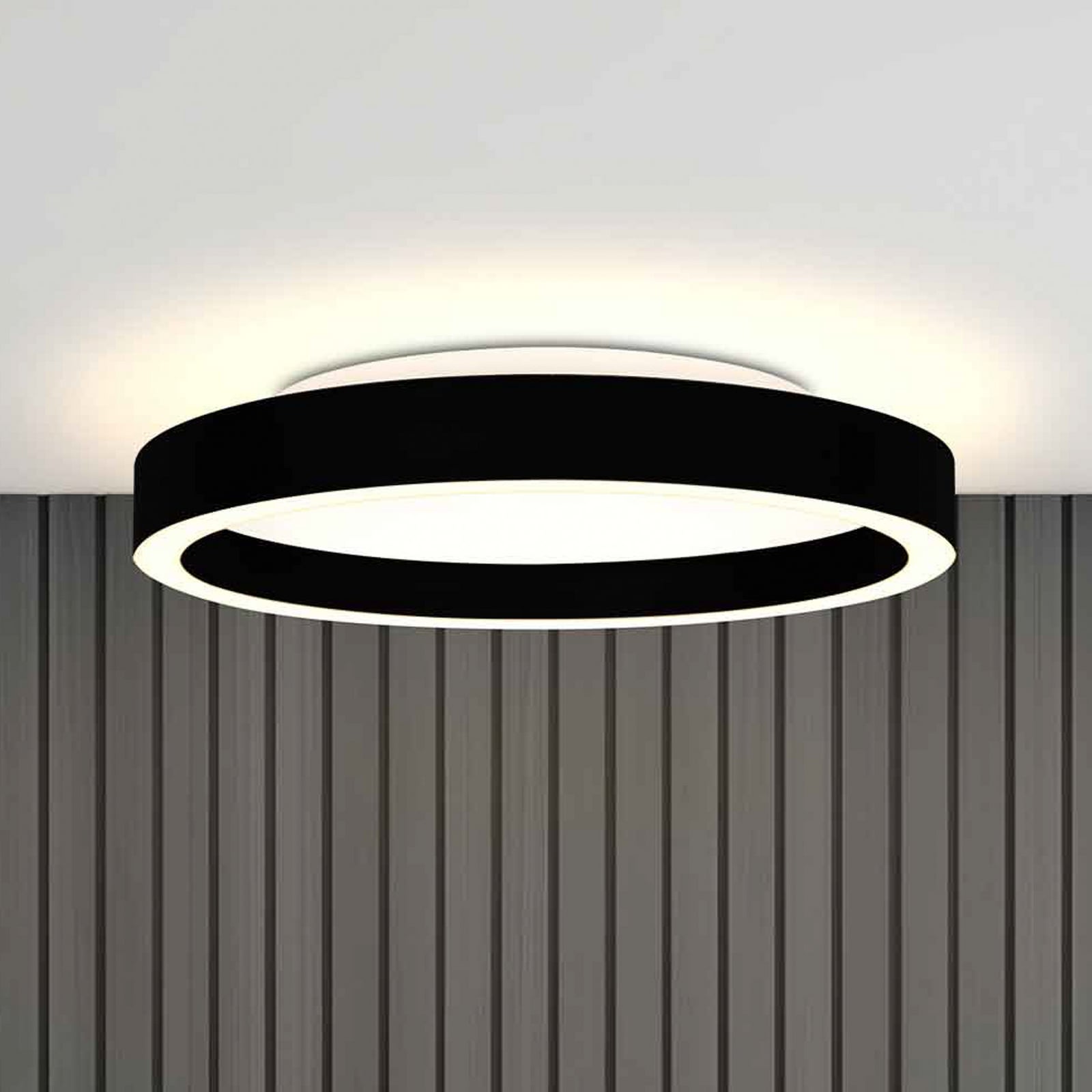 LED taklampe Ringlux dimbar svart Ø40 cm 36W varmhvit forfra