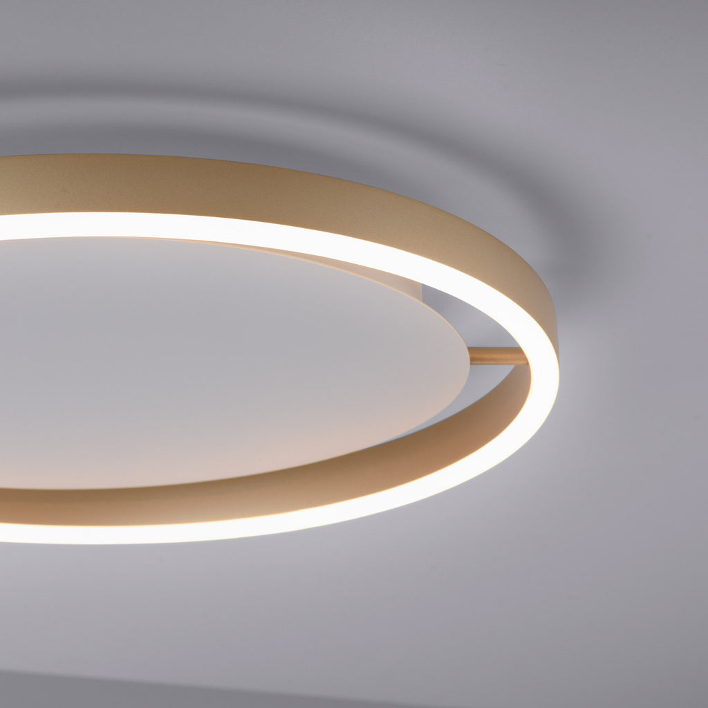 Detalj av LED taklampe Ritus dimbar matt messing Ø39,3 cm 20W