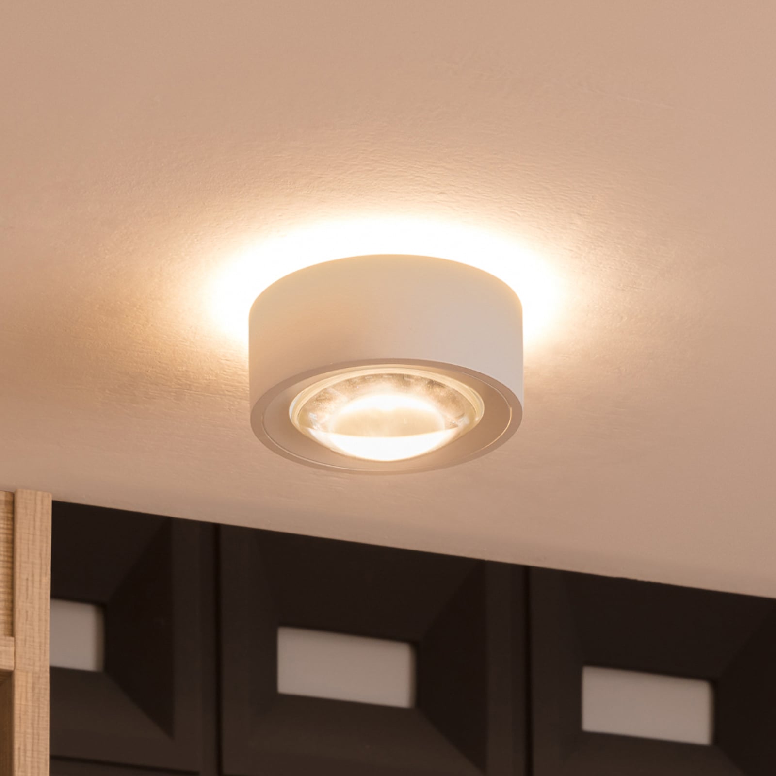 LED taklampe Rotari med linse dimbar hvit Ø12 cm forfra