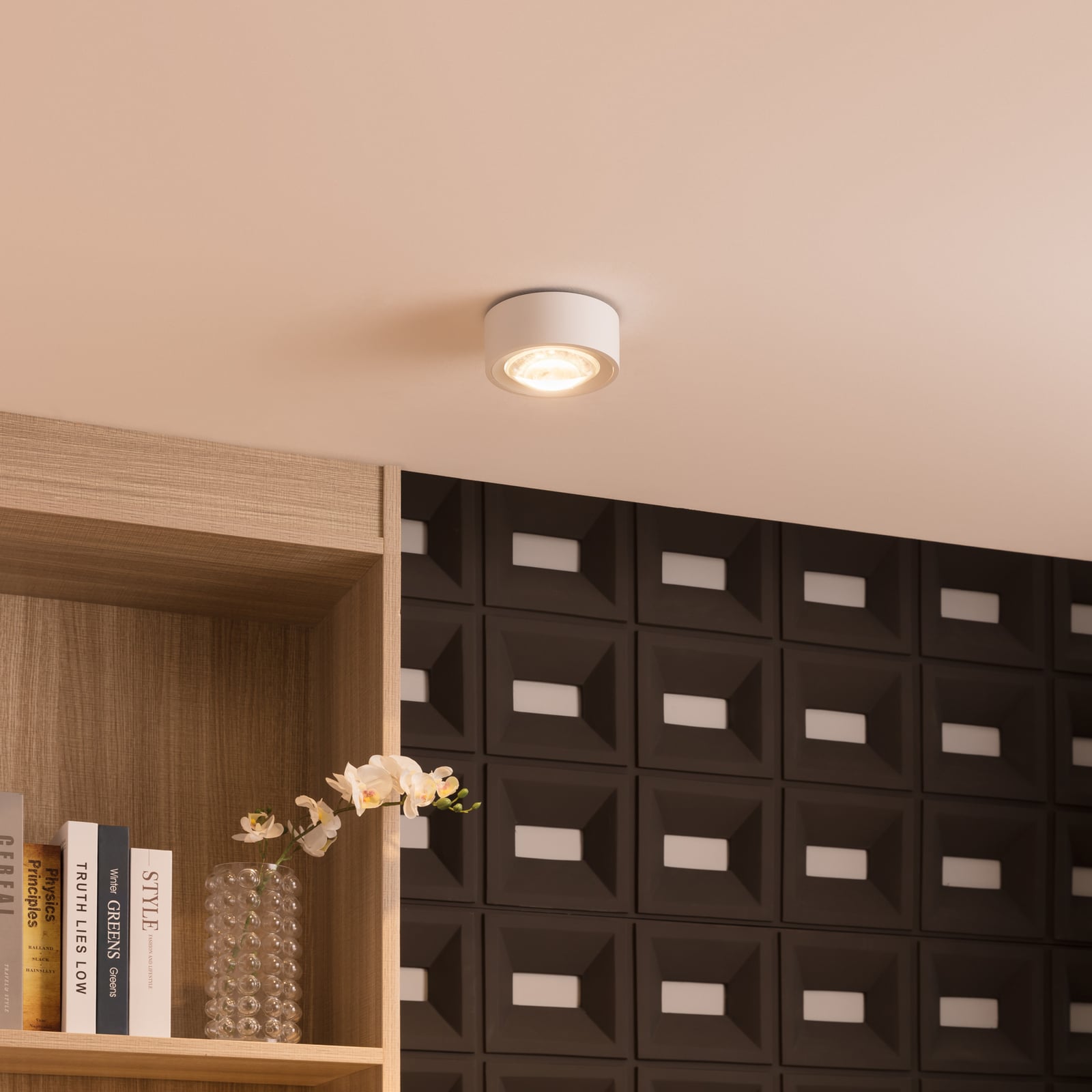 LED taklampe Rotari med linse dimbar hvit Ø12 cm montert i tak