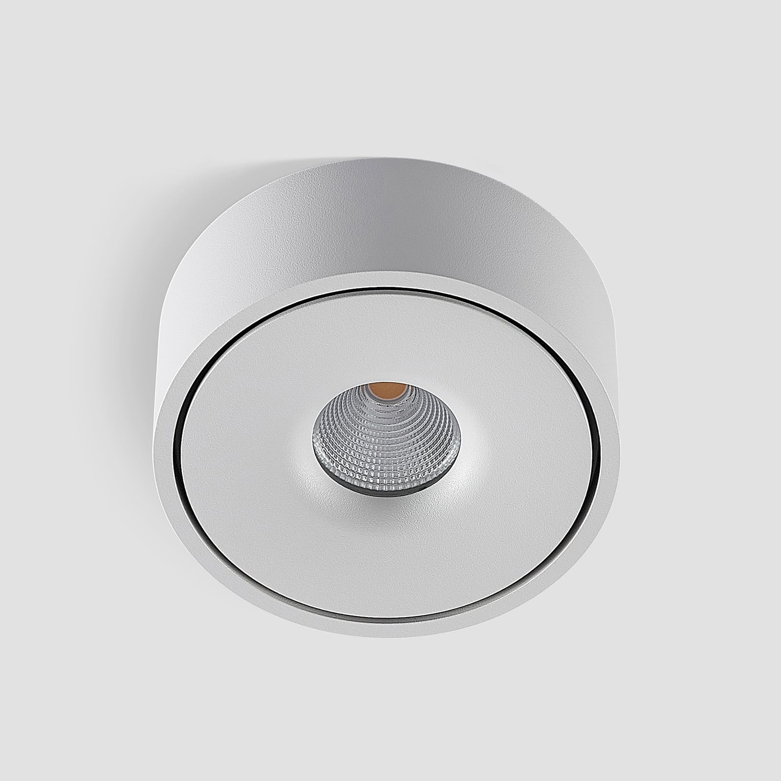 LED taklampe Rotari hvit aluminium Ø12 cm dimbar med lys på