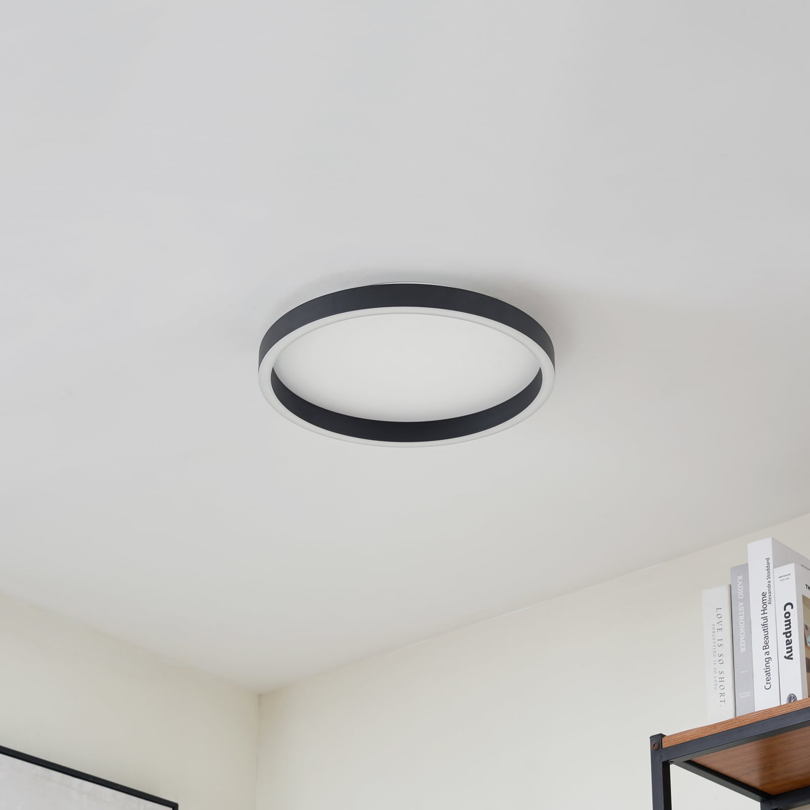 LED-taklampe Rotundo dimbar svart detalj