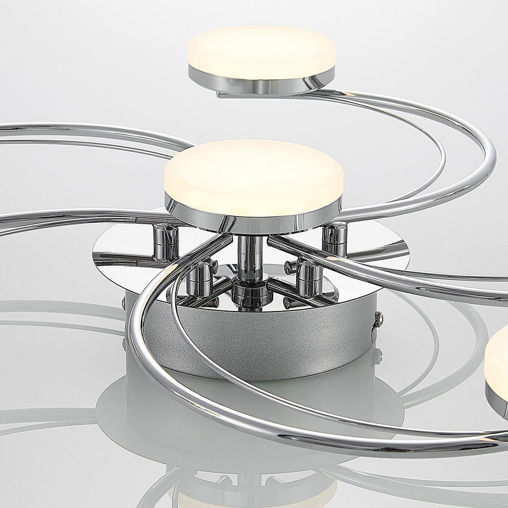 LED taklampe Rouven spiralform 6-lys krom detalj av kromfinish