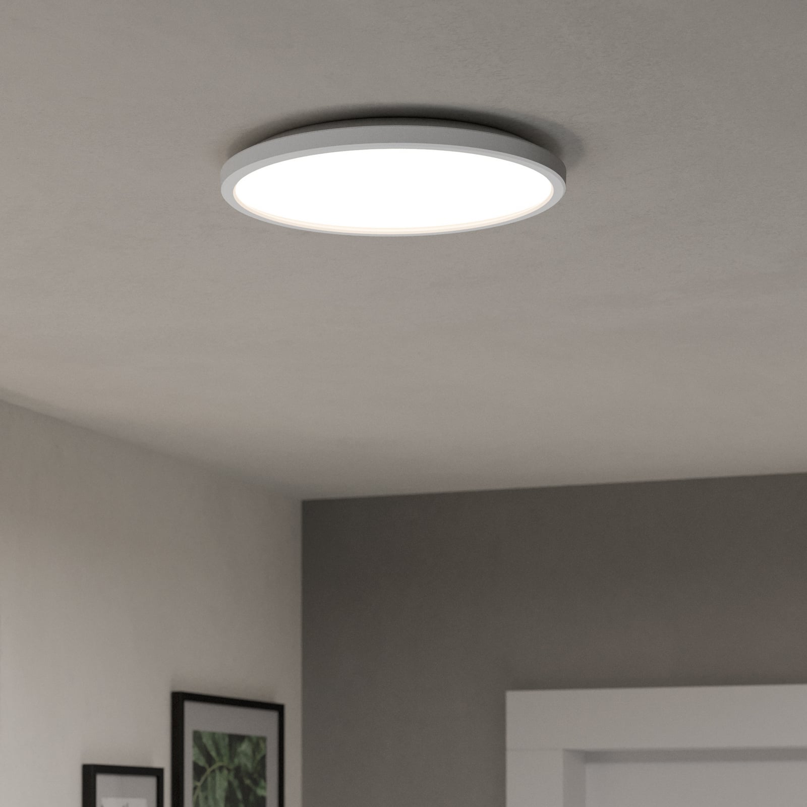 Bakside av LED taklampe Rovito-Z dimbar RGB CCT Ø30 cm IP44