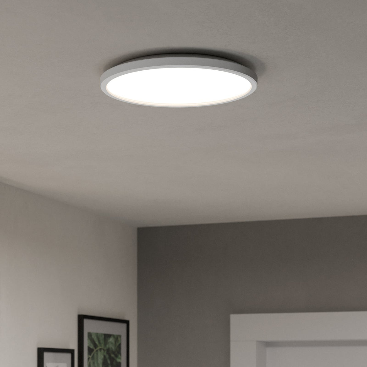Bakside av LED taklampe Rovito-Z dimbar RGB CCT Ø30 cm IP44