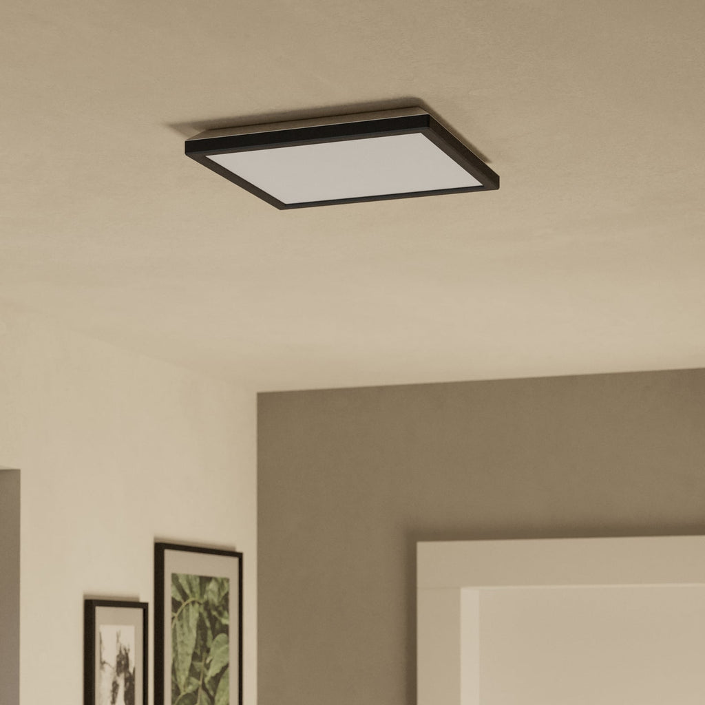 LED taklampe Rovito-Z smart dimbar RGB 29x29 cm svart IP44 montert