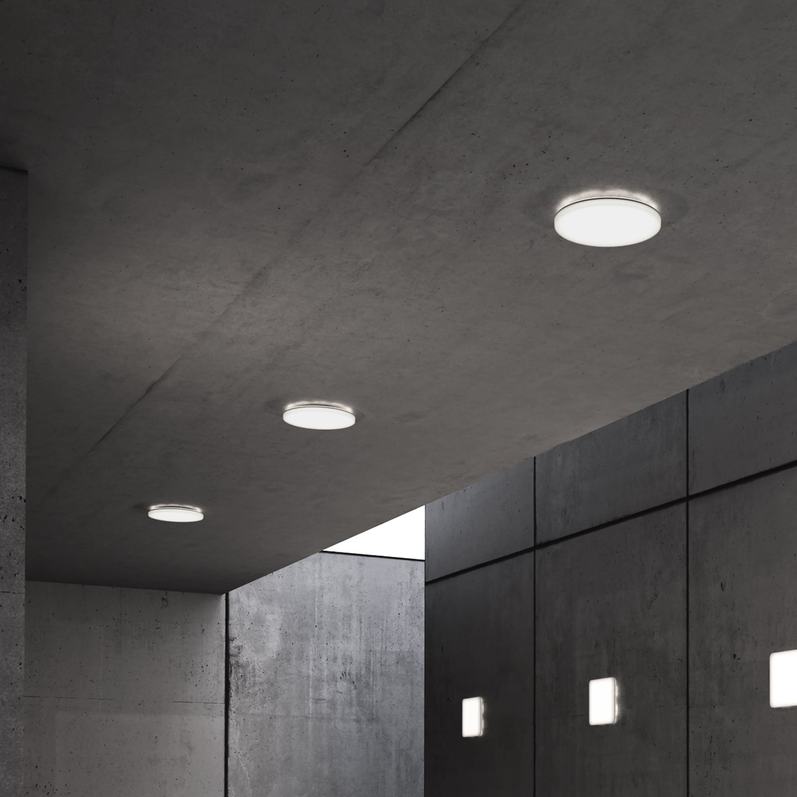 Detalj av LED taklampe RS PRO R10 basic SC dimbar Bluetooth