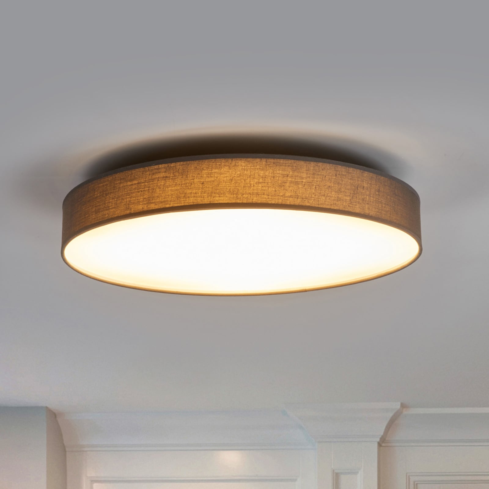 LED taklampe Saira grå tekstil bakside