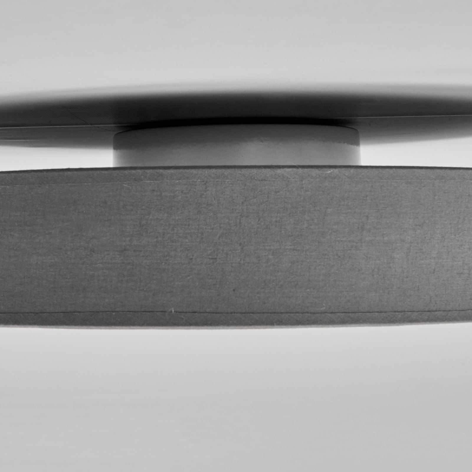 LED taklampe Saira grå tekstil sidemontasje