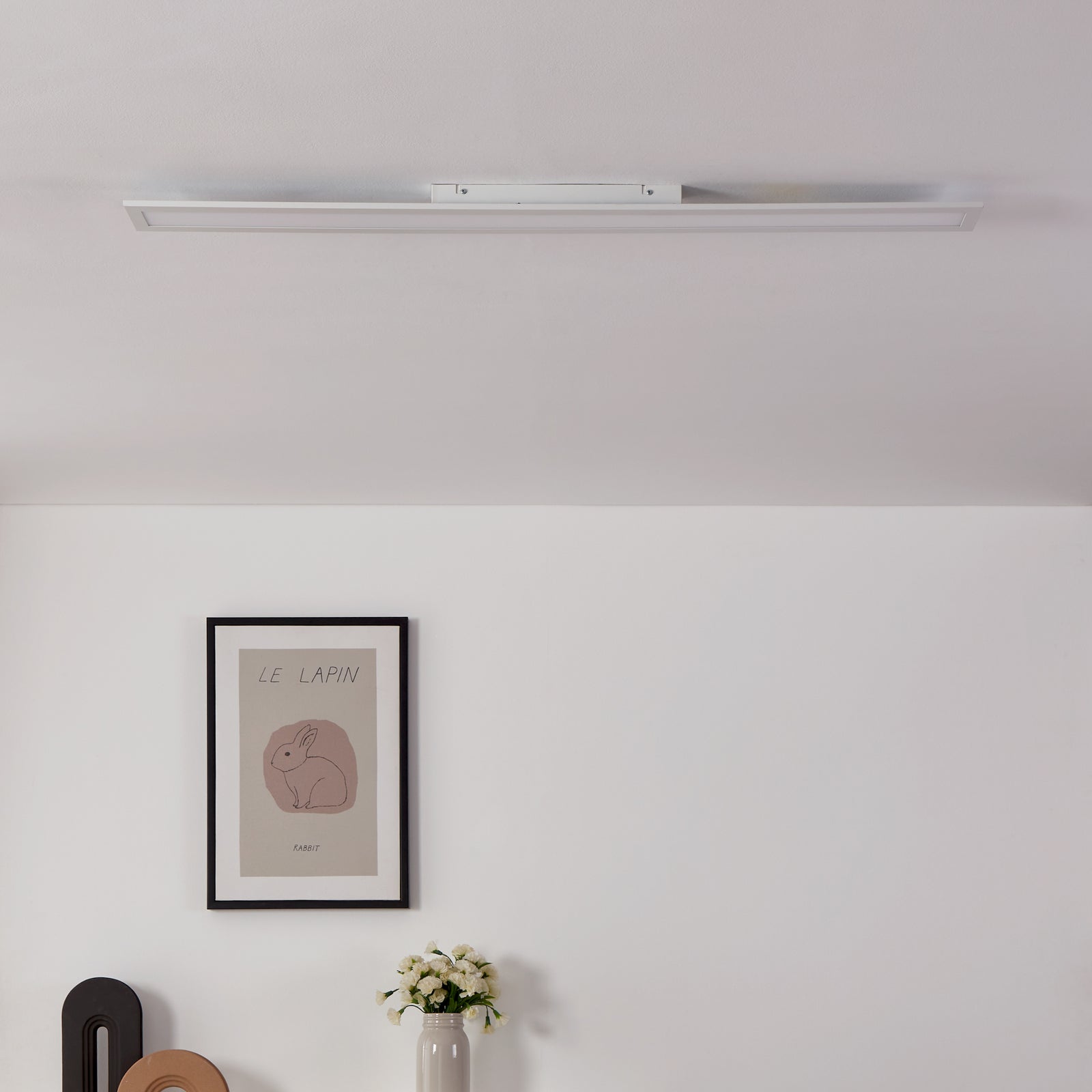 Detalj av aluminiumramme på LED taklampe Salobrena-Z dimbar CCT 120x10 cm hvit