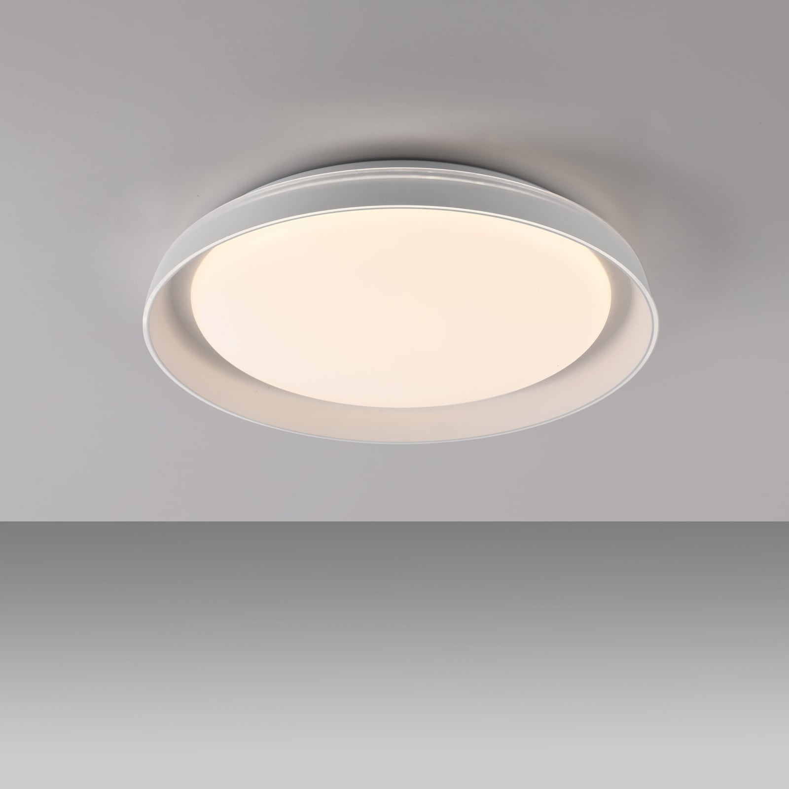 LED taklampe Sati dimbar sideprofil