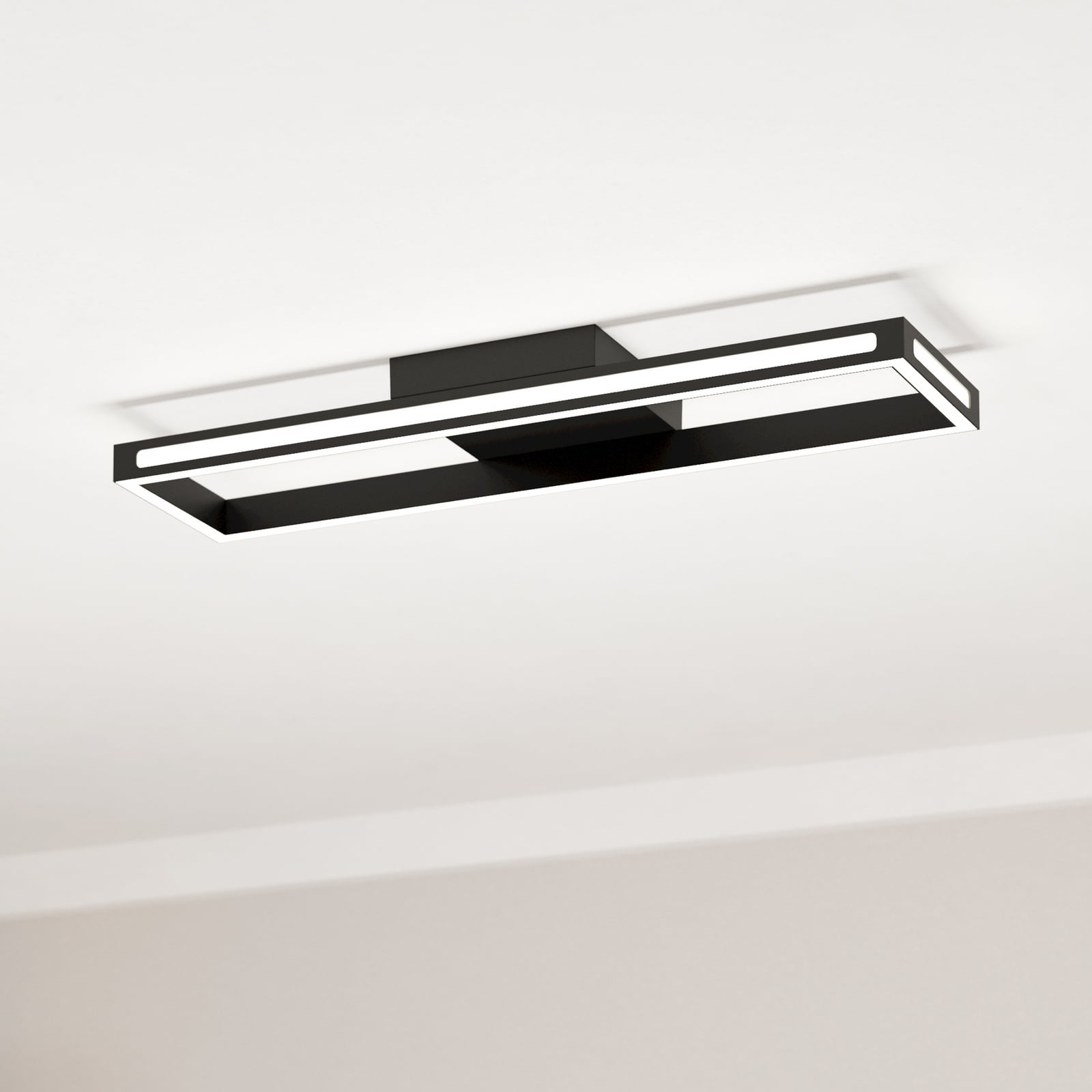 LED taklampe Savilanas-Z dimbar CCT svart 77x20 cm forfra