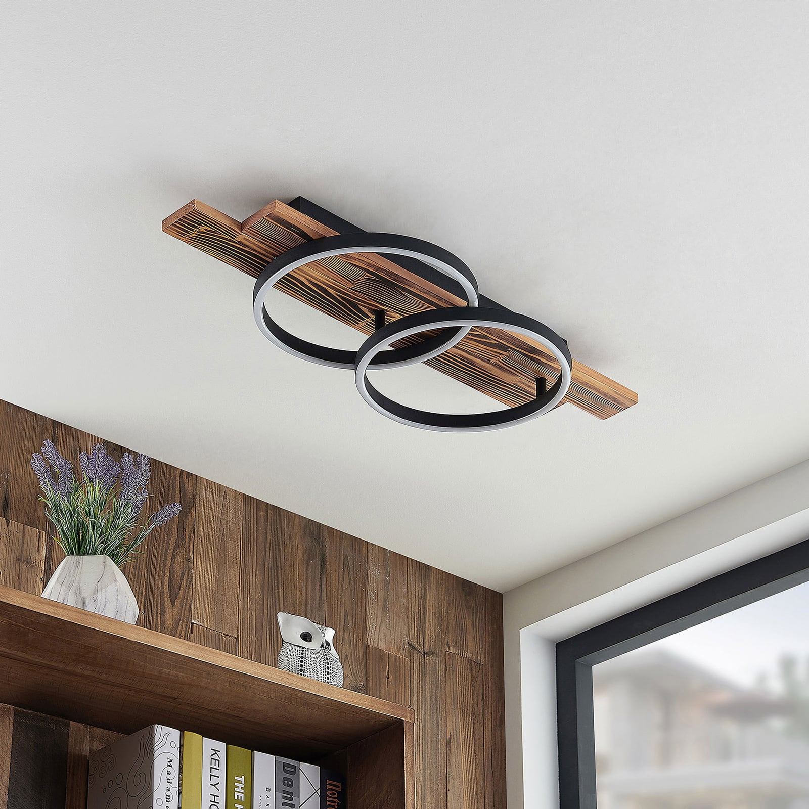 LED taklampe Sentoa dimbar tre/aluminium 75 cm bakside