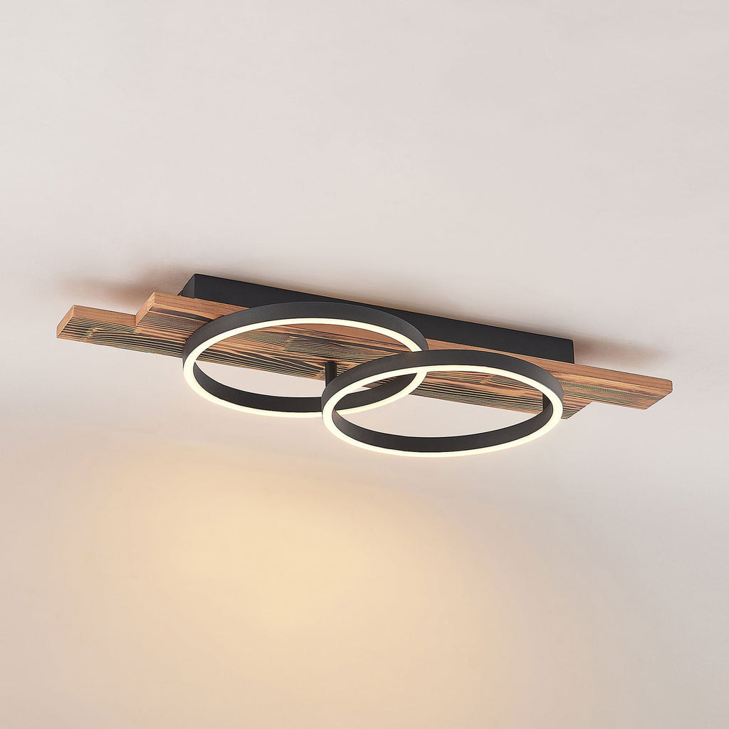 LED taklampe Sentoa dimbar tre/aluminium 75 cm sett fra siden