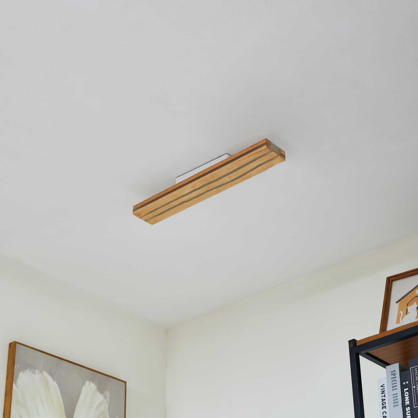 Detalj av LED taklampe Silja tre 100 cm 13W 3000K