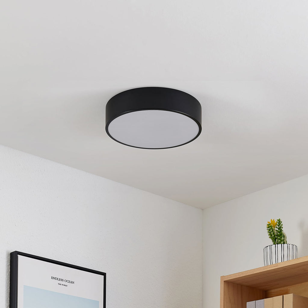 Detalj av LED taklampe Simera dimbar svart Ø30 cm