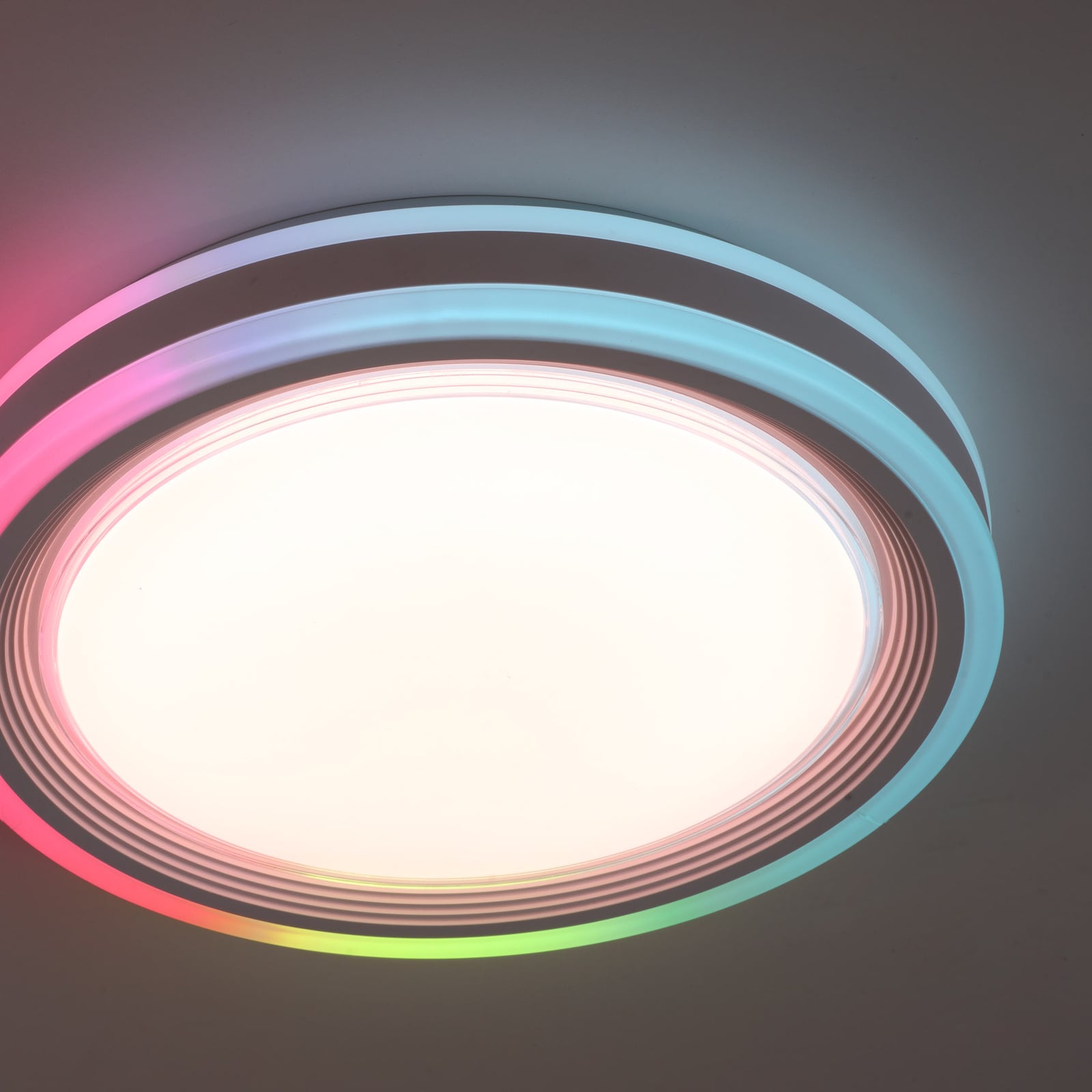 LED taklampe Spheric CCT RGB dimbar Ø40 cm hvit detalj