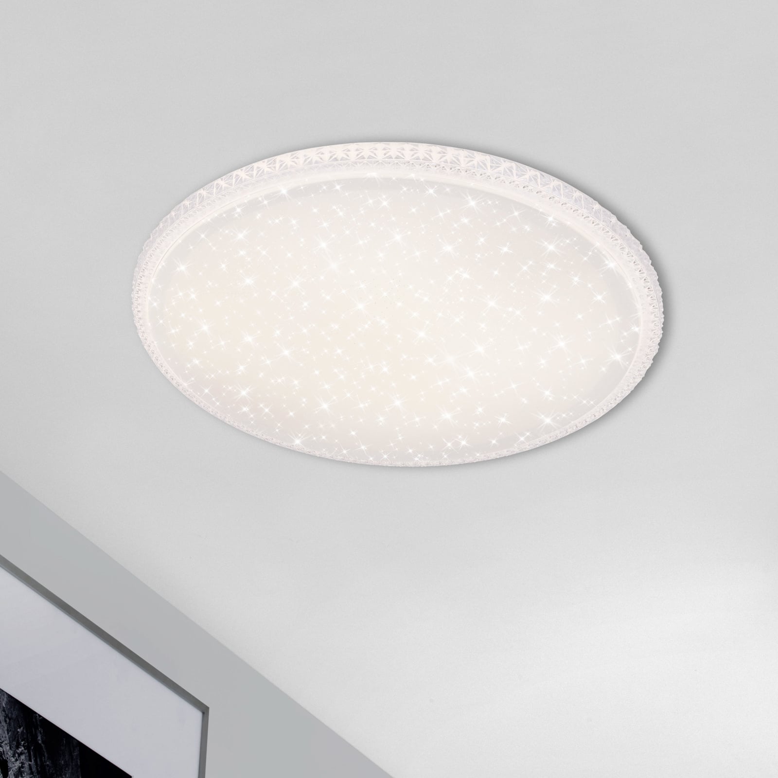 LED taklampe Style dimbar CCT Ø59 cm hvit med fjernkontroll forfra