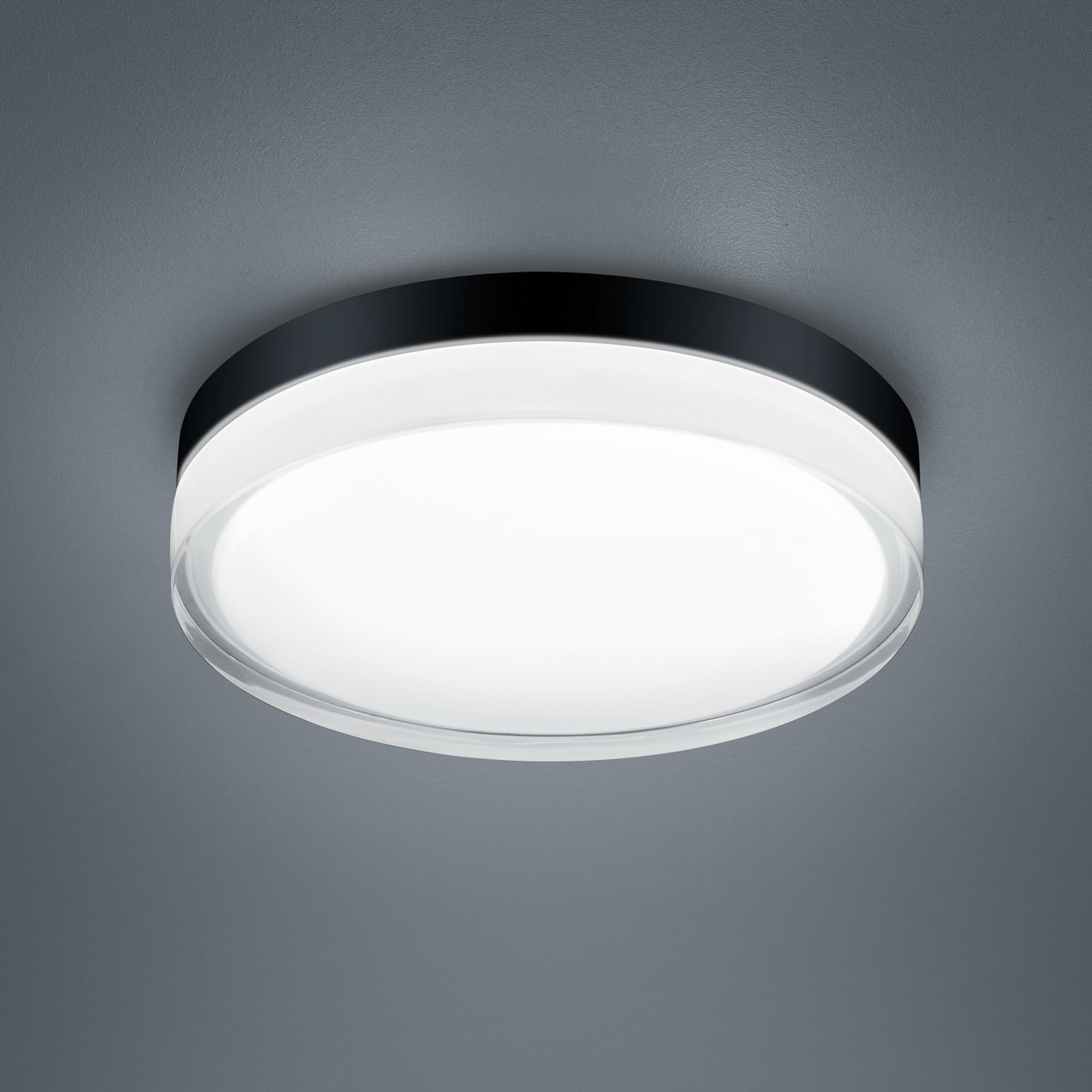 LED taklampe Tana svart stål og glass Ø28 cm IP44 fra Helestra for baderom og fuktige rom