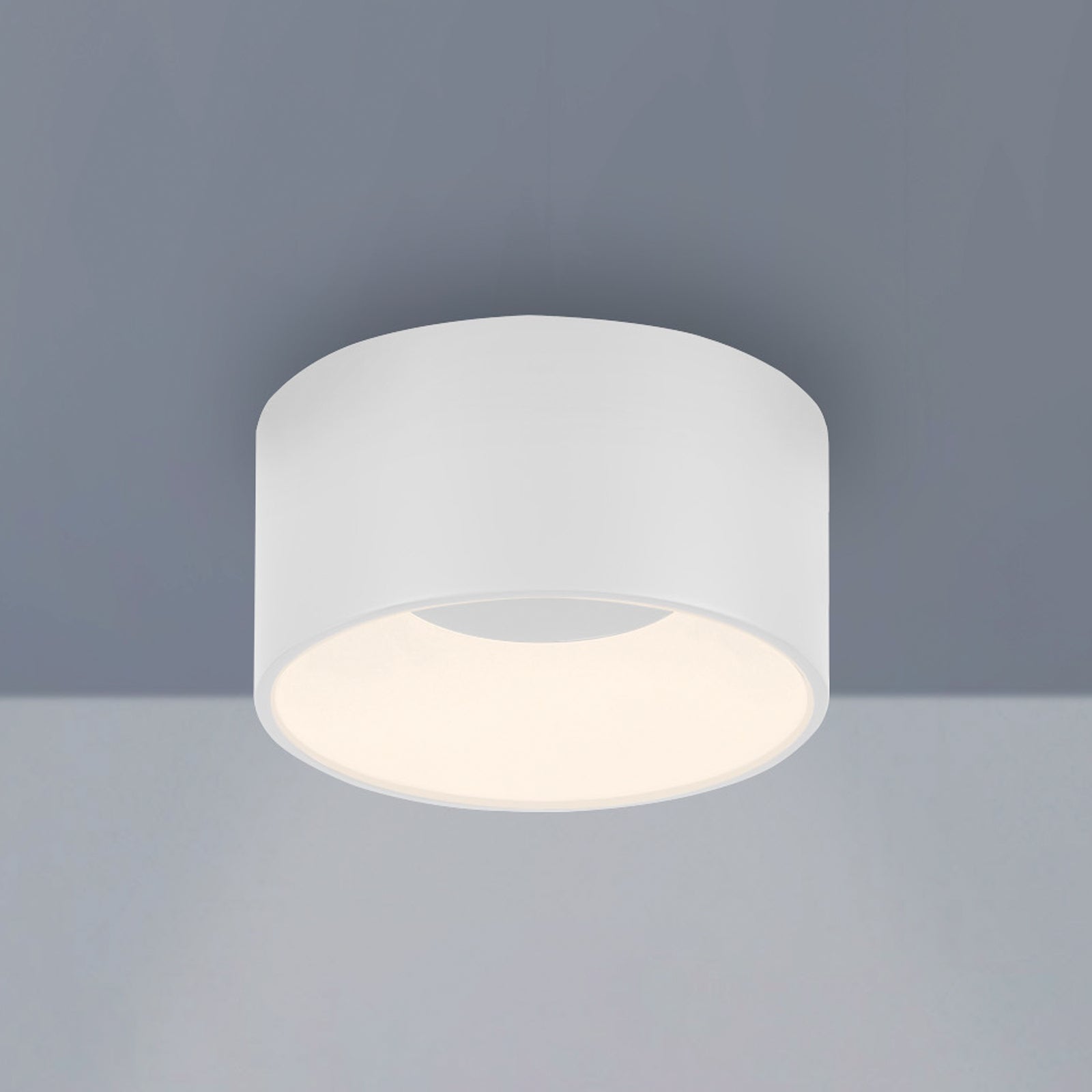 LED taklampe Tanika dimbar hvit forfra