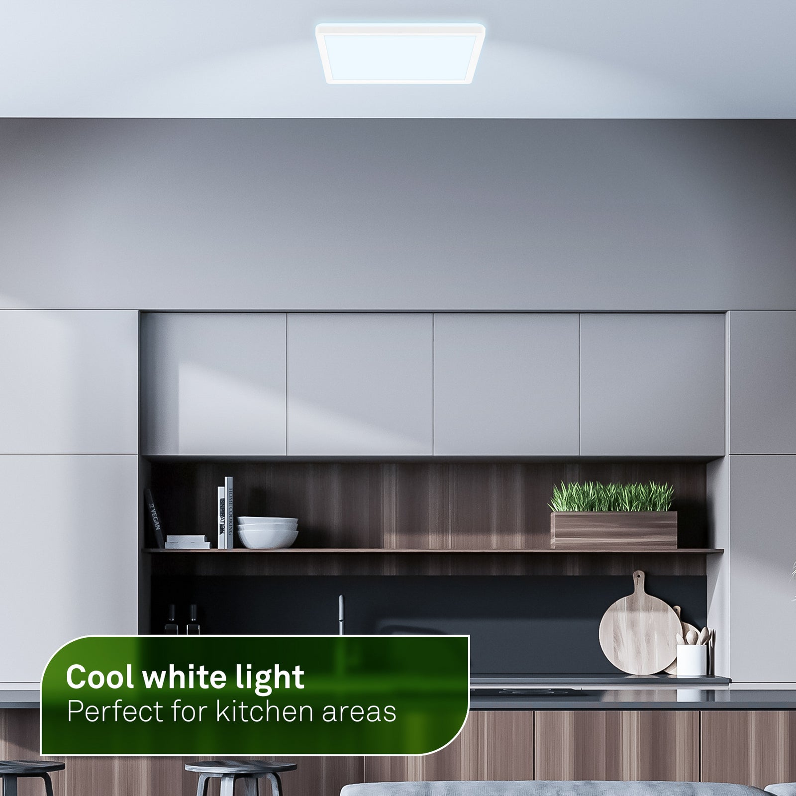 LED-taklampe Tava A CCT dimbar 29x29 cm med fjernkontroll med fjernkontroll i bruk