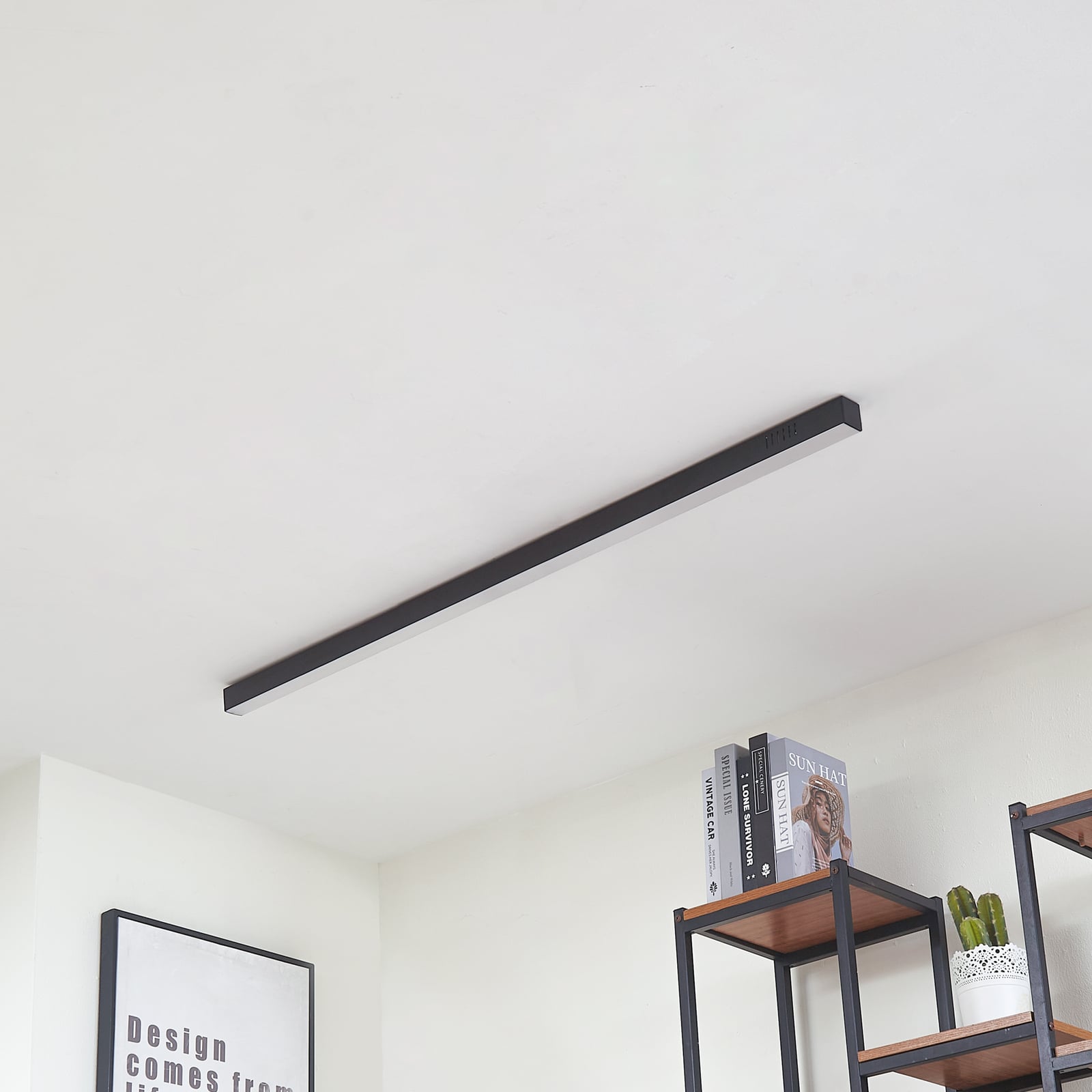LED taklampe Teniona dimbar CCT fjernkontroll 132 cm svart montert i tak
