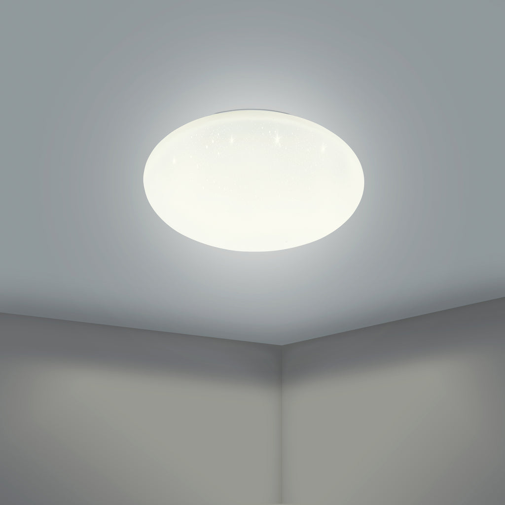 LED taklampe Totari-Z montert i rom