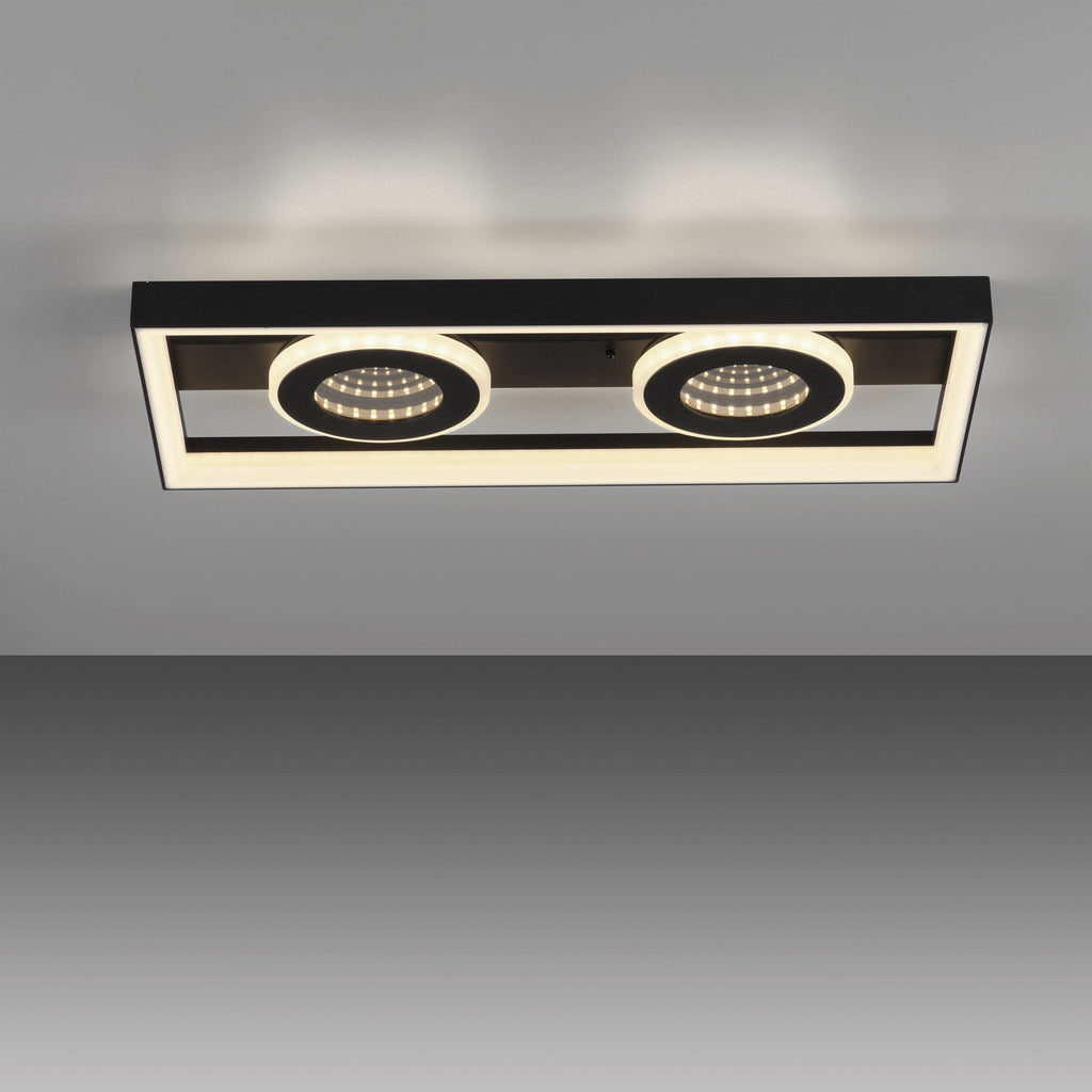 Montert LED taklampe Traforo dimbar CCT 45x20 cm svart i rom