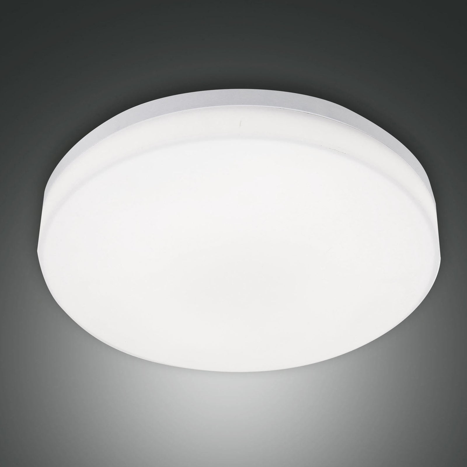 LED taklampe Trigo med bevegelsessensor hvit detalj