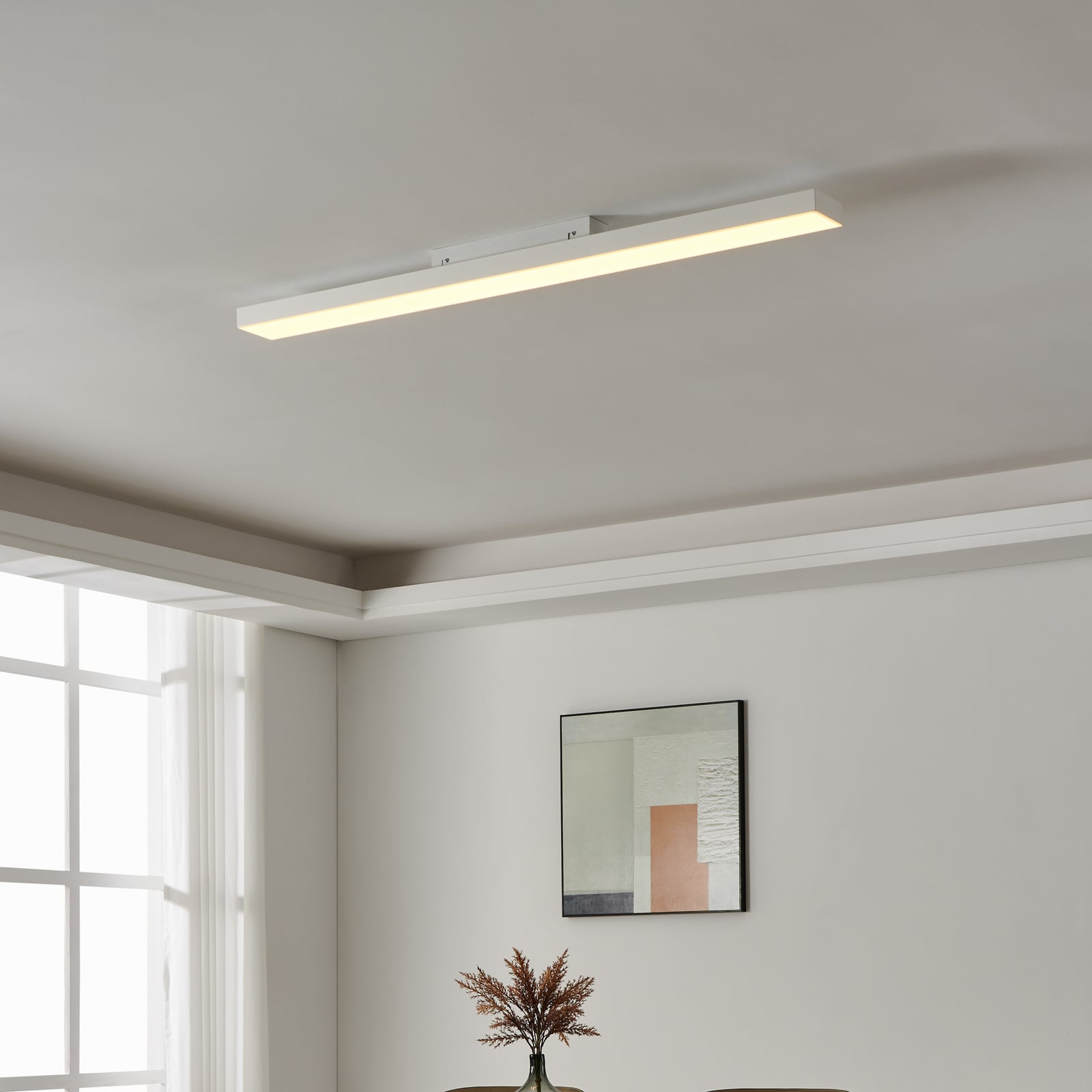 LED taklampe Turcona-Z dimbar RGBW 120x10 cm hvit bakside