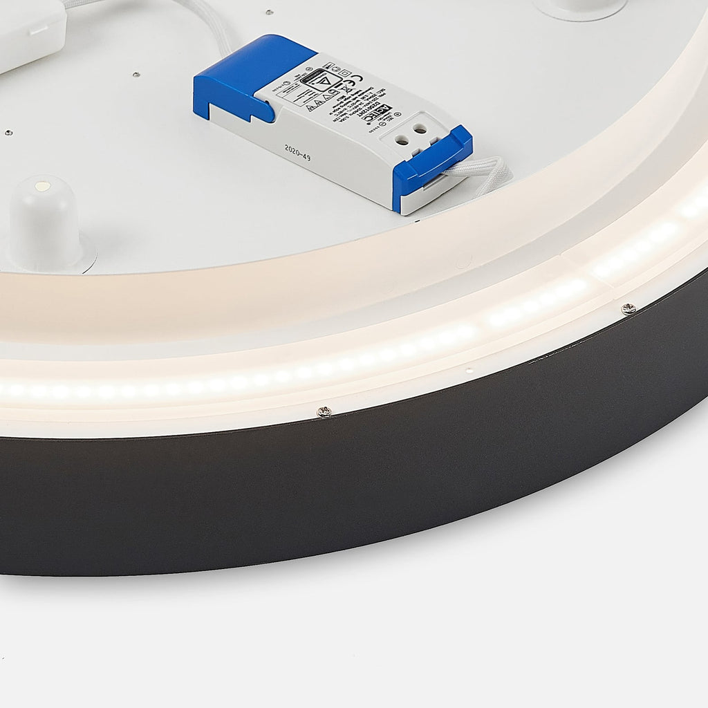 LED taklampe Vanida dimbar svart Ø60 cm detalj av LED-lys