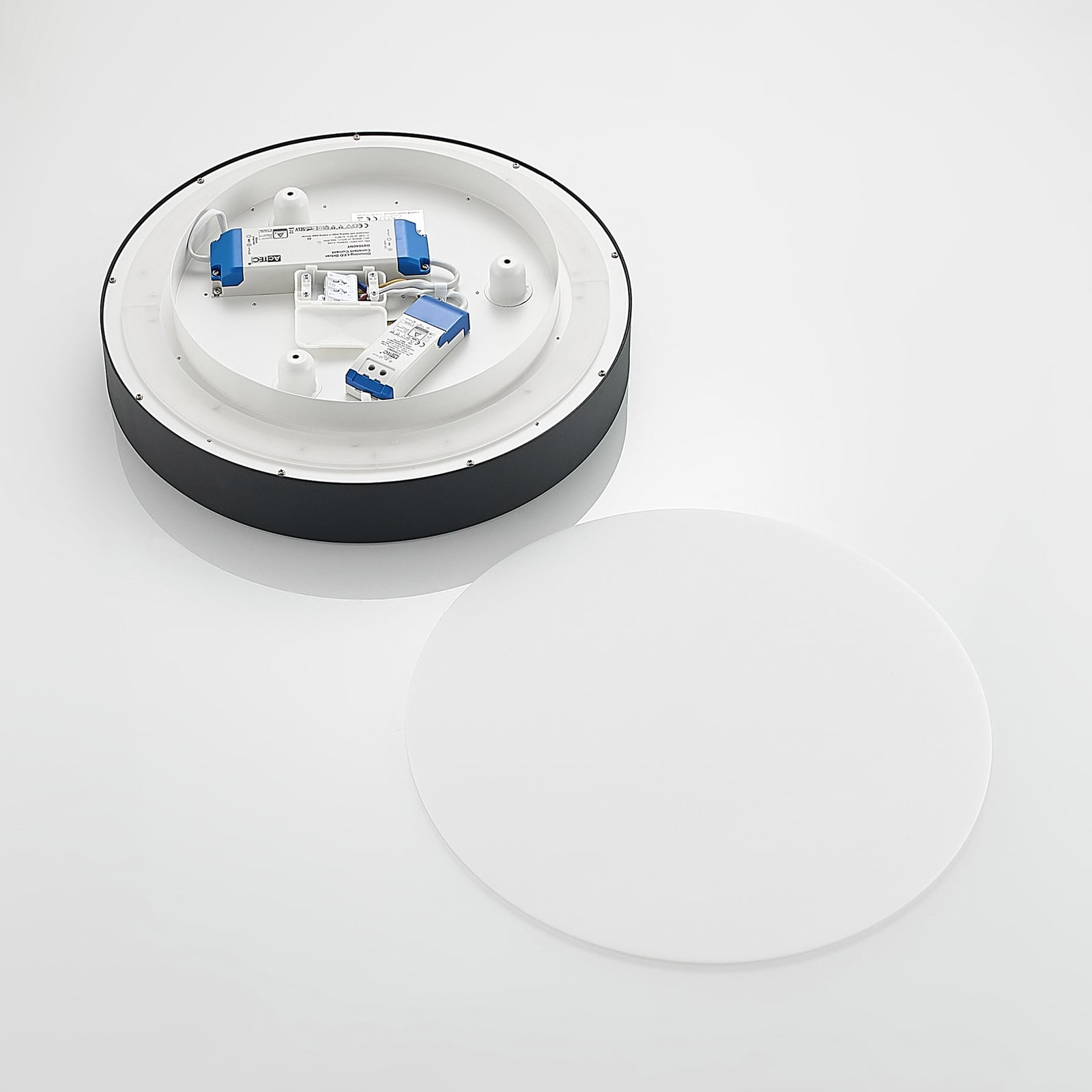LED-taklampe Vanida svart opp og ned Ø40 cm 30W sideprofil