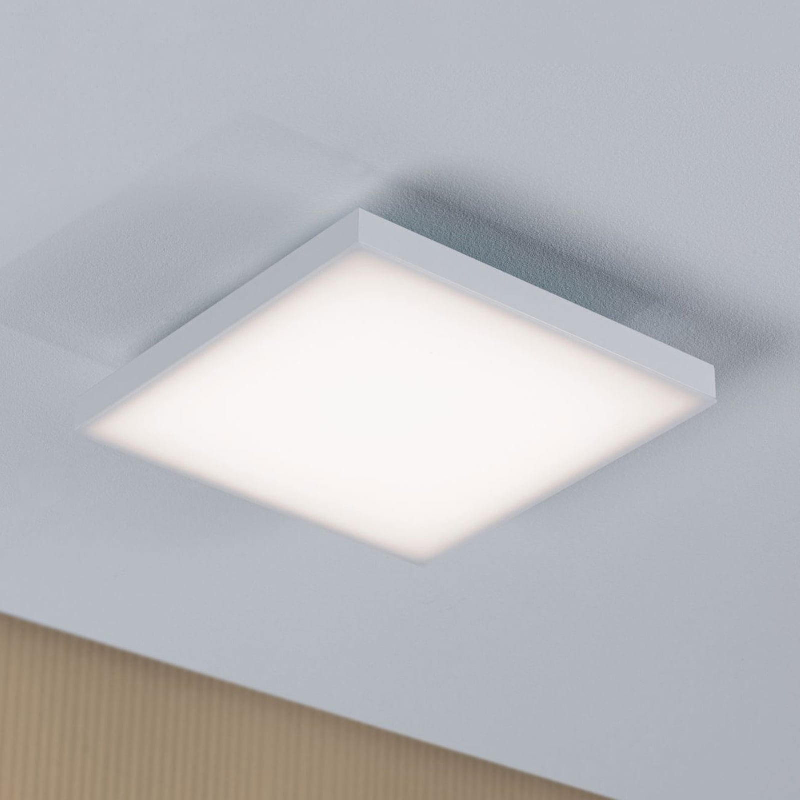 LED-taklampe Velora hvit matt 22,5x22,5 cm forfra