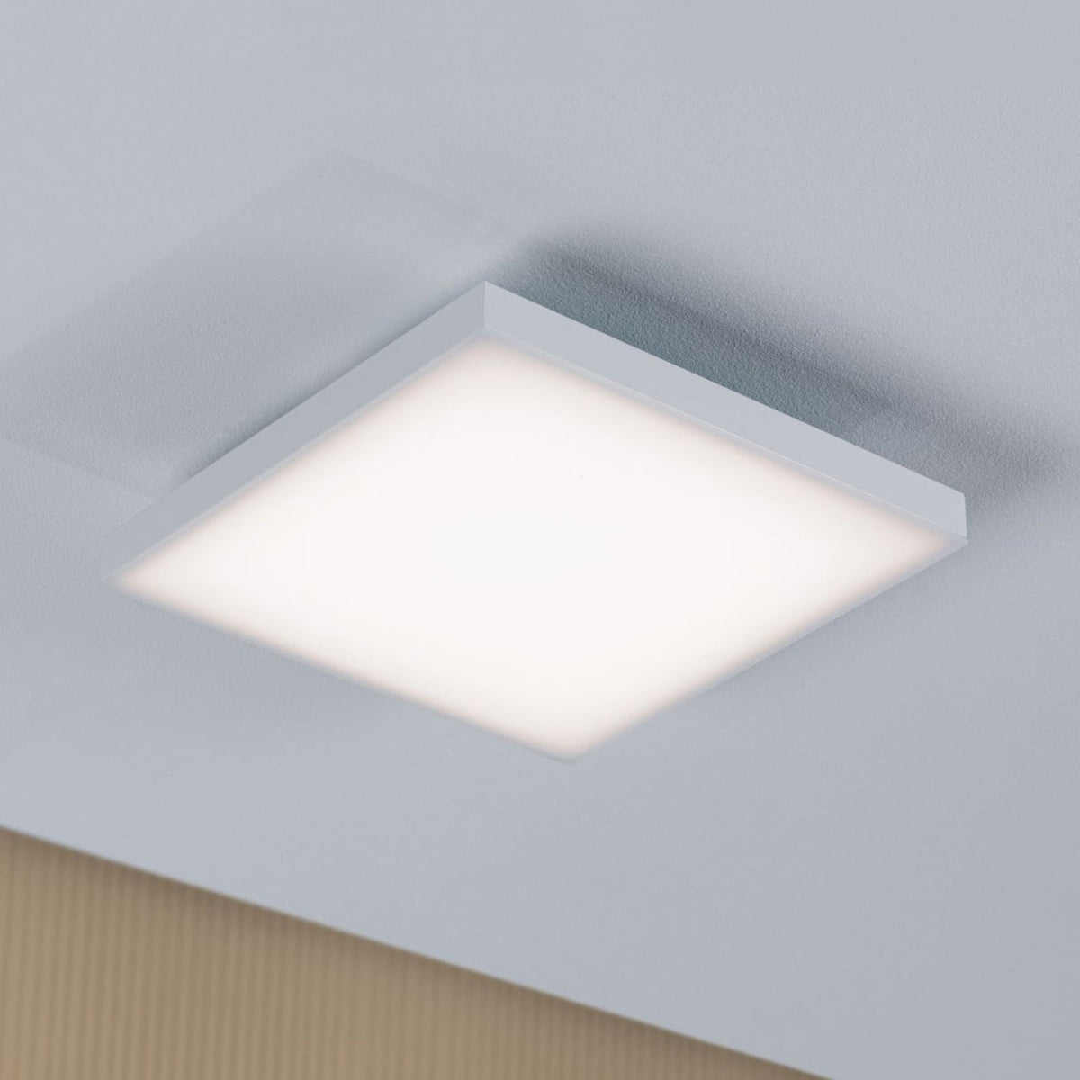 LED-taklampe Velora hvit matt 22,5x22,5 cm forfra