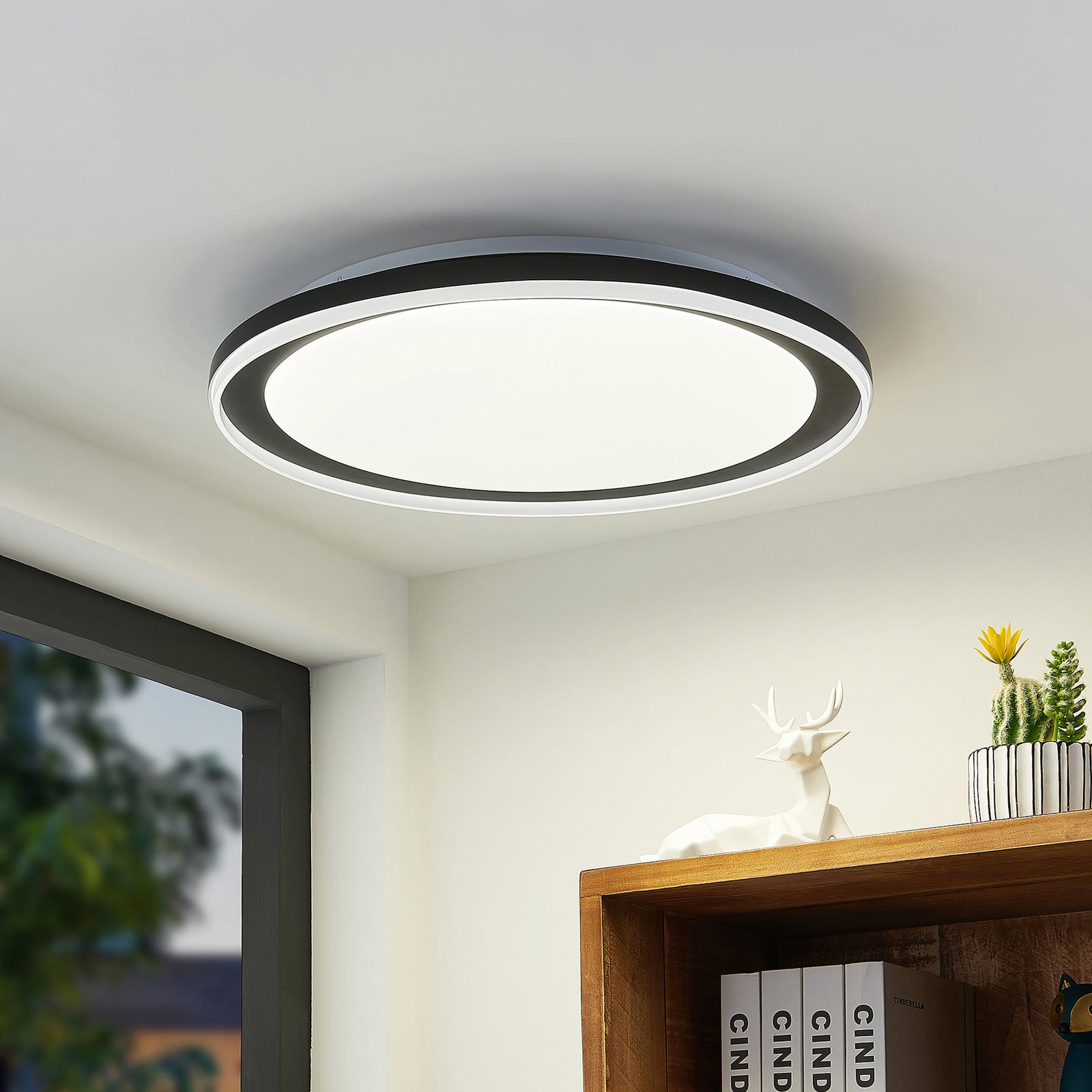 LED taklampe Verdan dimbar CCT med fjernkontroll Ø55 cm svart bakside