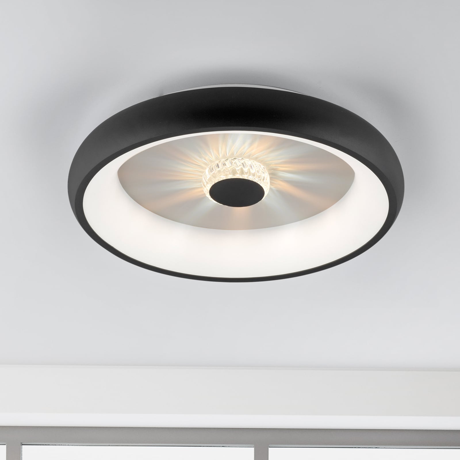 LED taklampe Vertigo dimbar svart Ø46,5 cm front