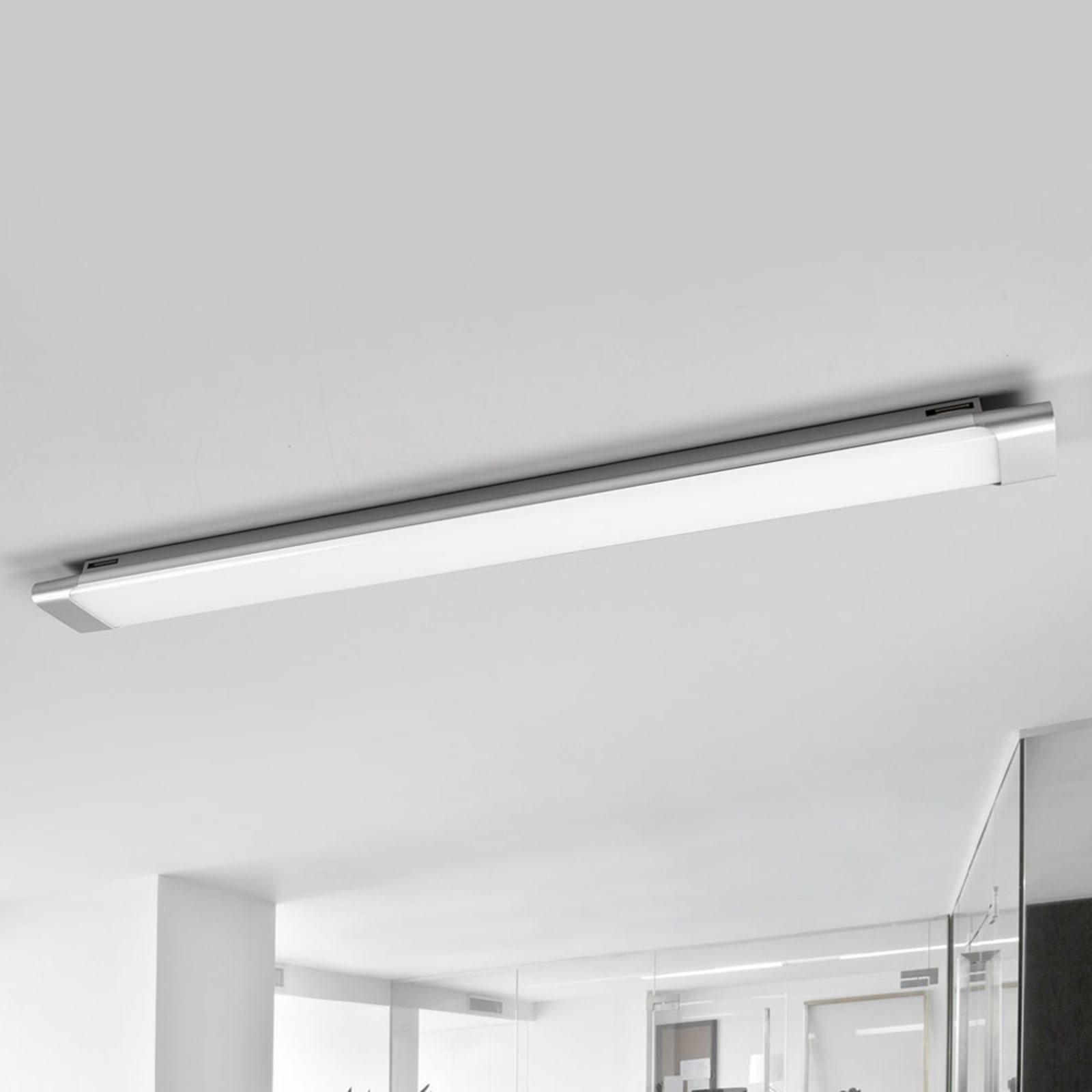 LED taklampe Vinca avlang hvit/sølv 90 cm bakside