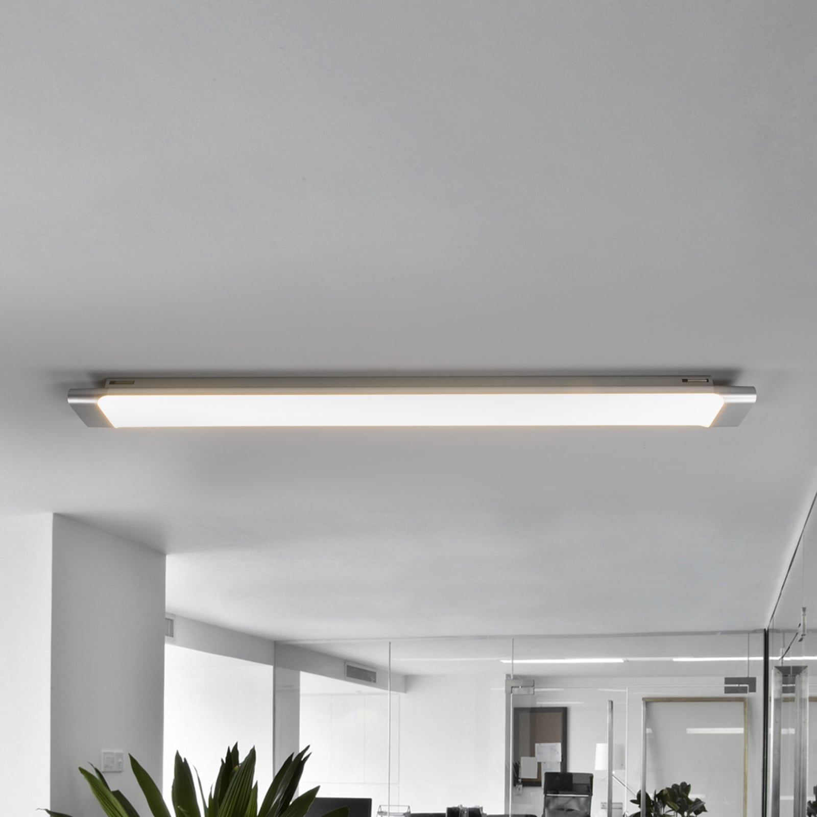 LED taklampe Vinca avlang hvit/sølv 90 cm detalj av materiale