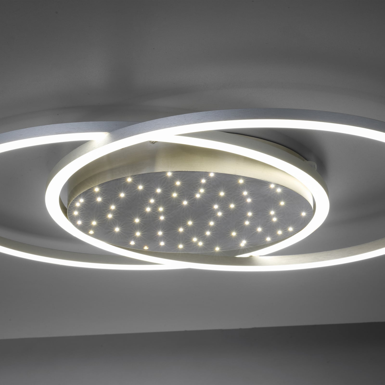 LED taklampe Yuki CCT dimbar sideprofil