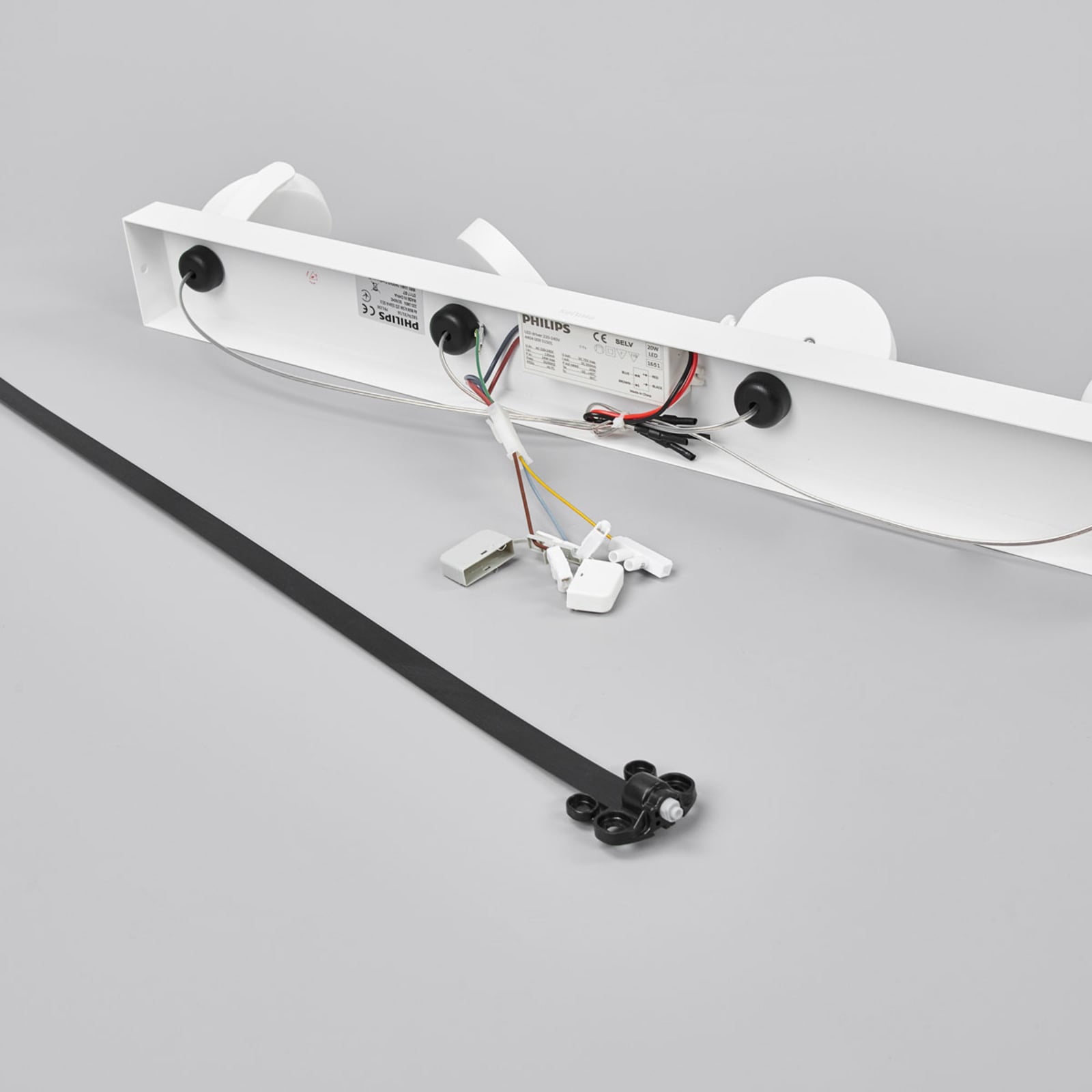 Oversikt av LED takspot Clockwork 4-lys hvit 16W varmhvit dimbar Philips
